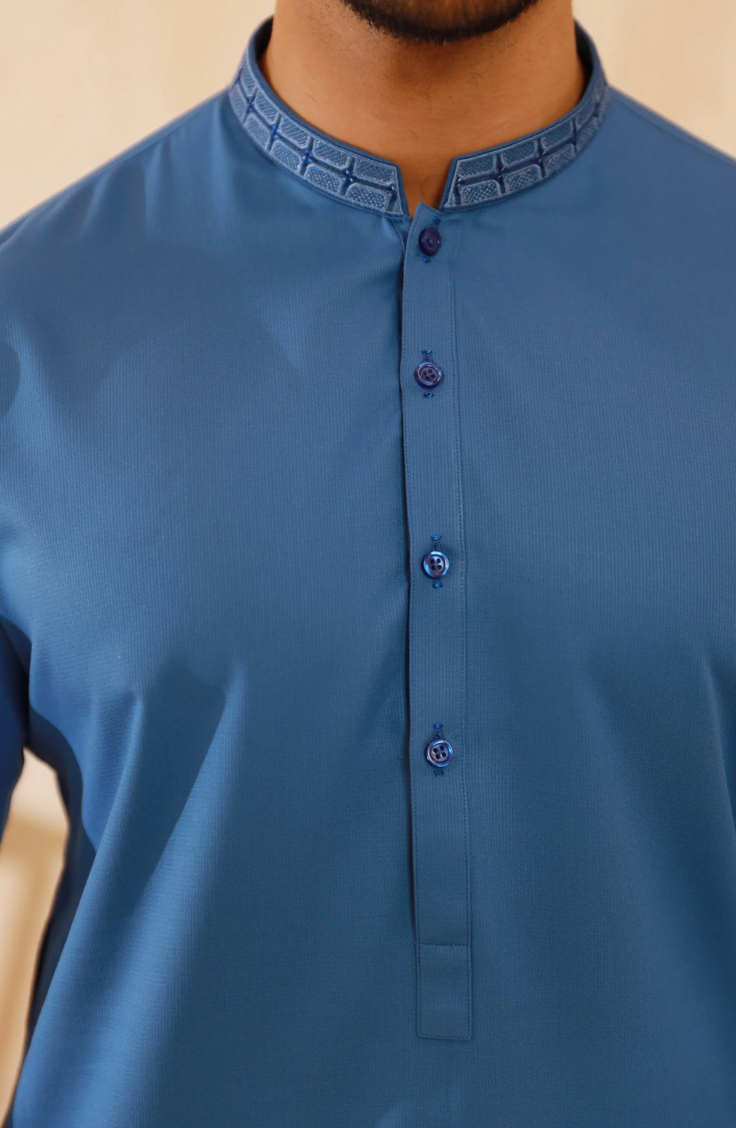 MEN KURTA INK BLUE - Image 3