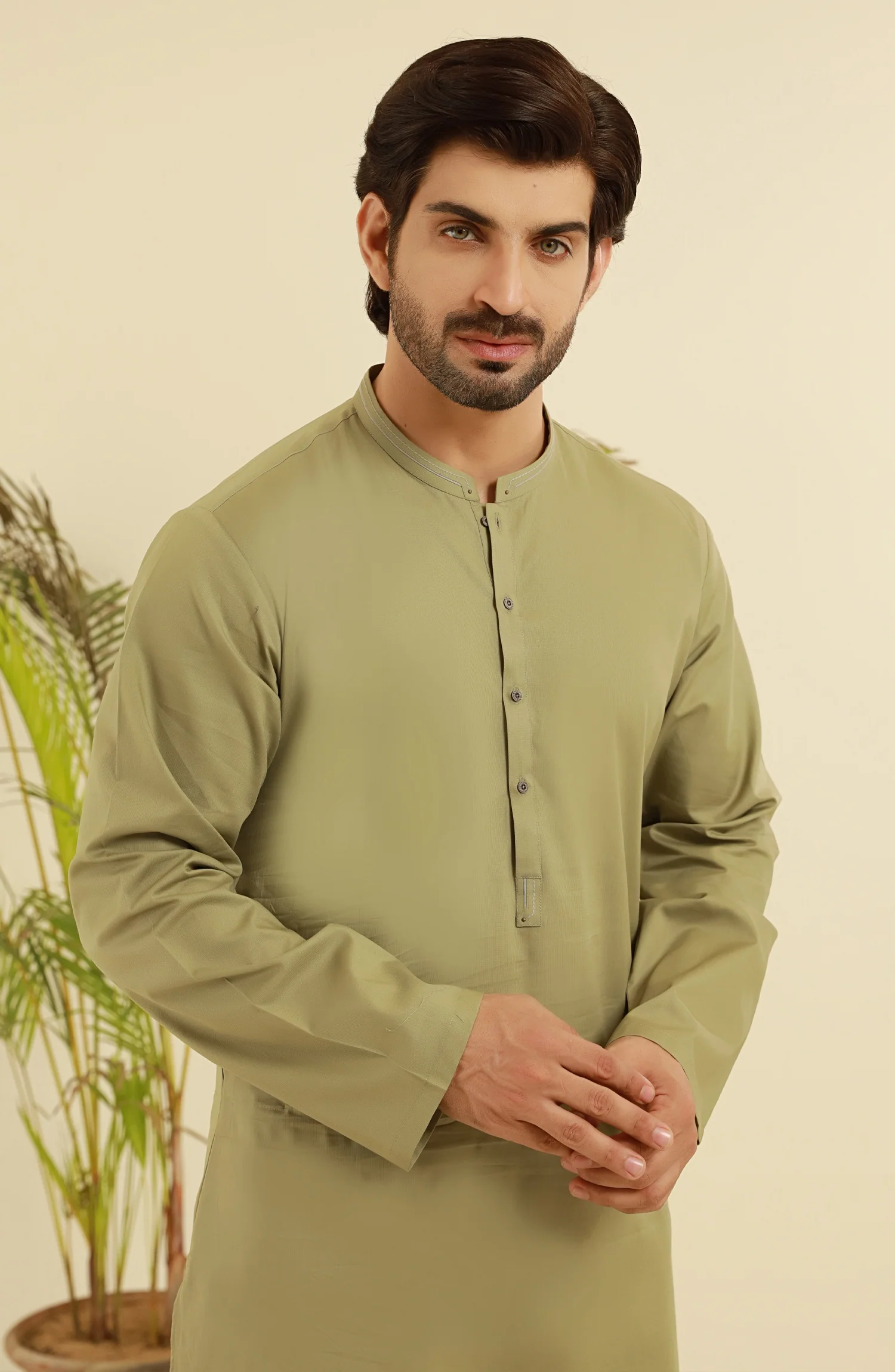 MEN KURTA LIGHT OLIVE - Image 3