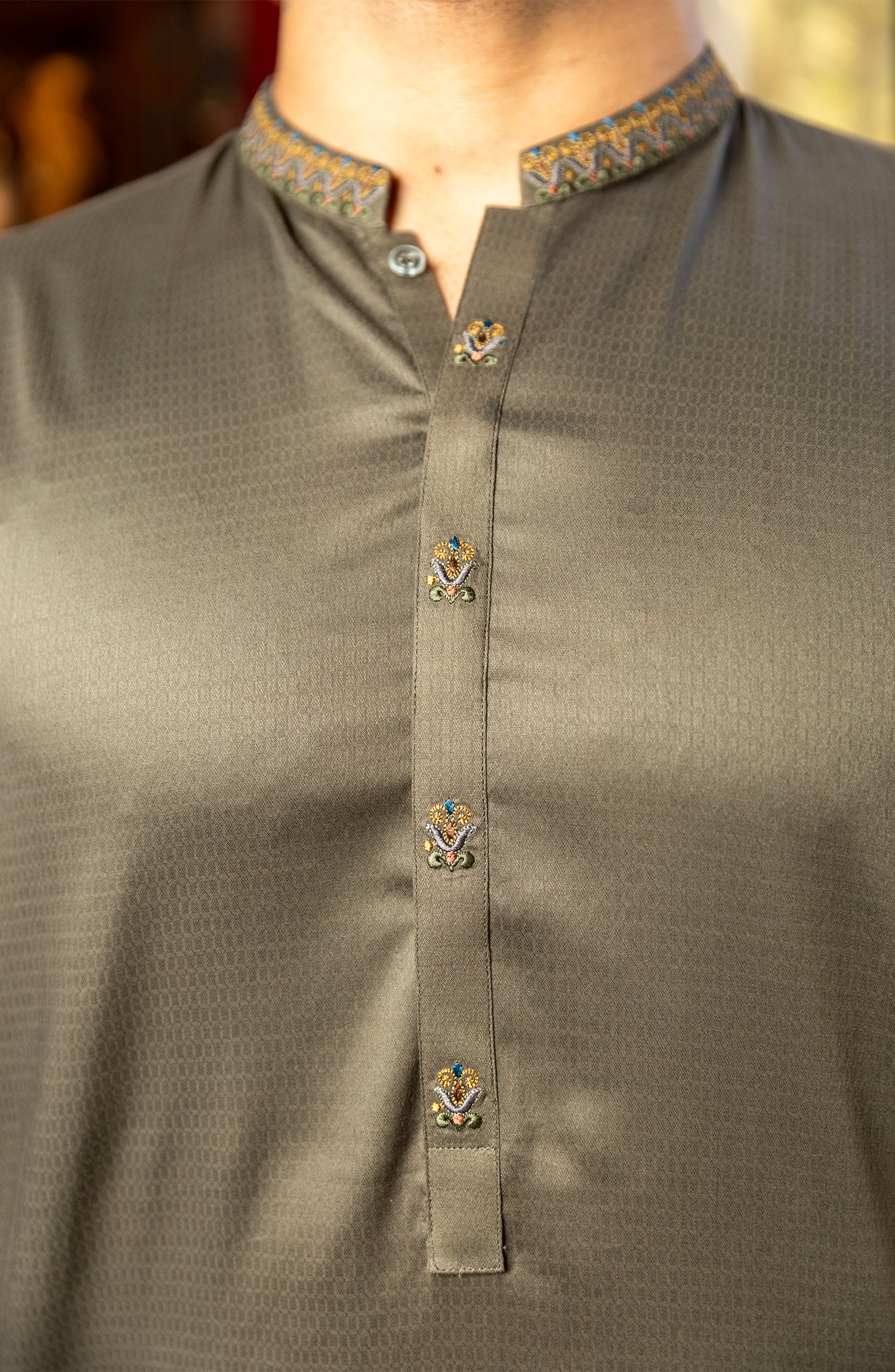 MEN KURTA MEHENDI GREEN - Image 3