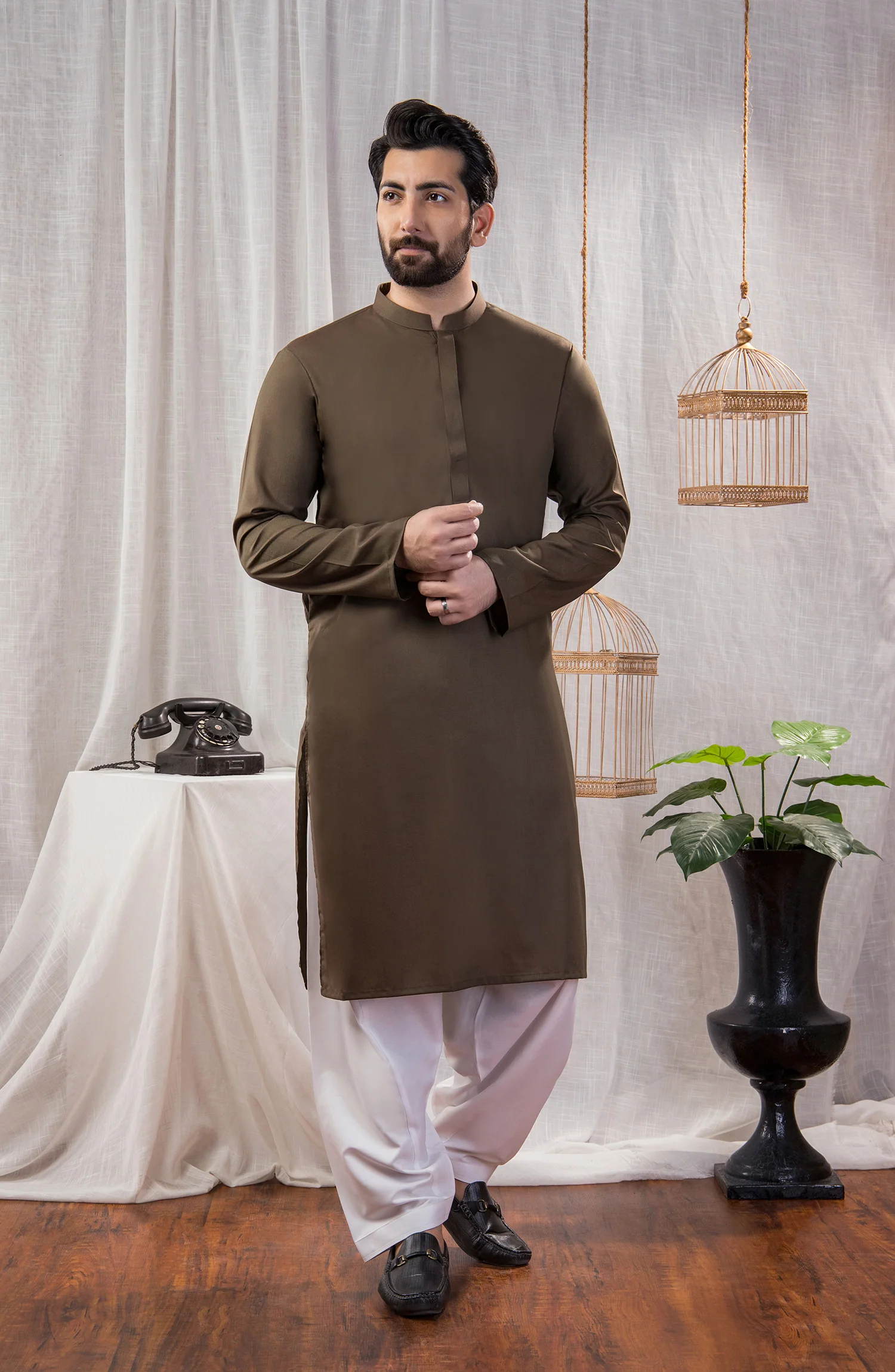 MEN KURTA PLAIN OLIVE - Image 3