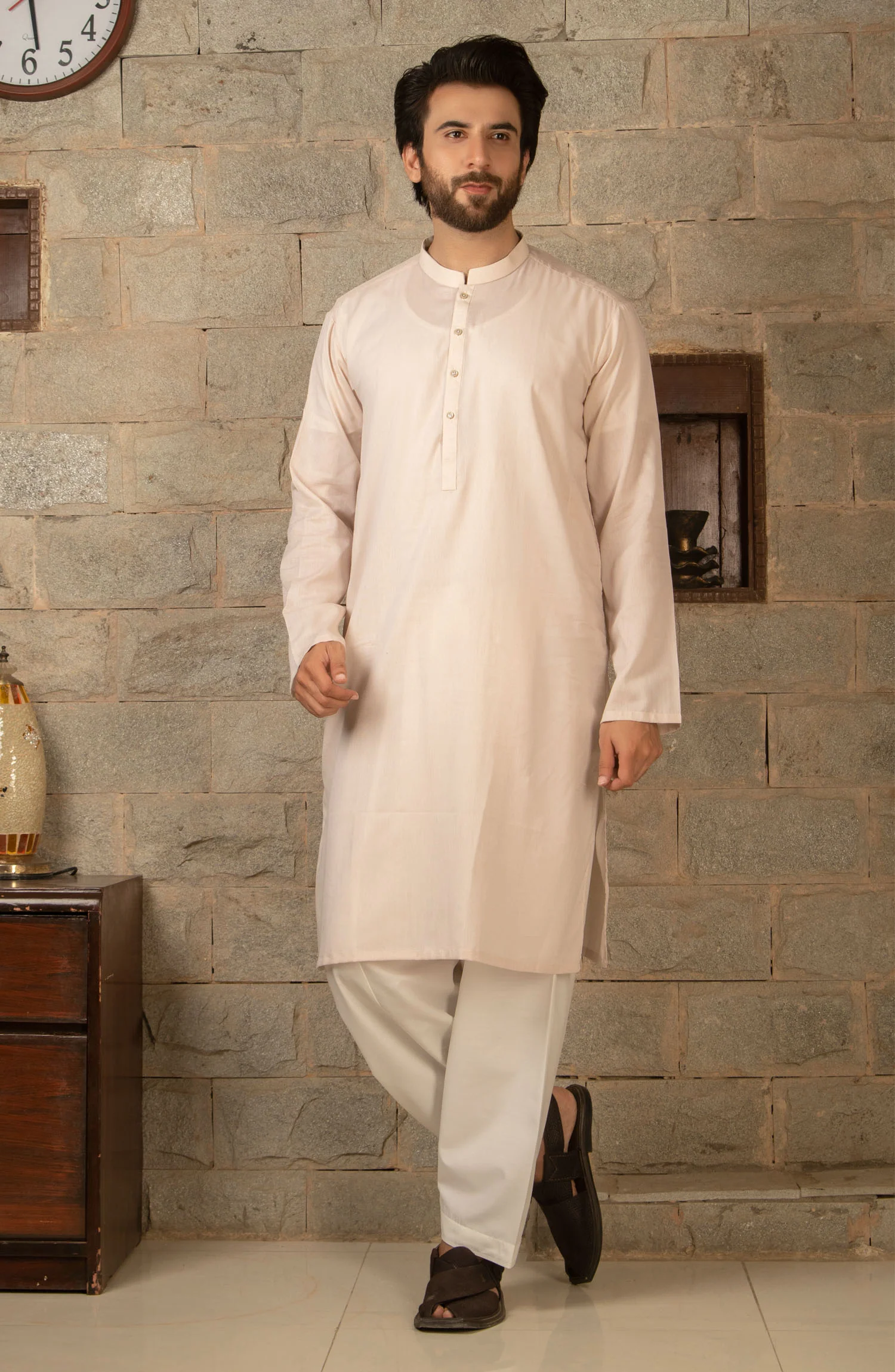 MEN KURTA PLAIN PEACH - Image 3