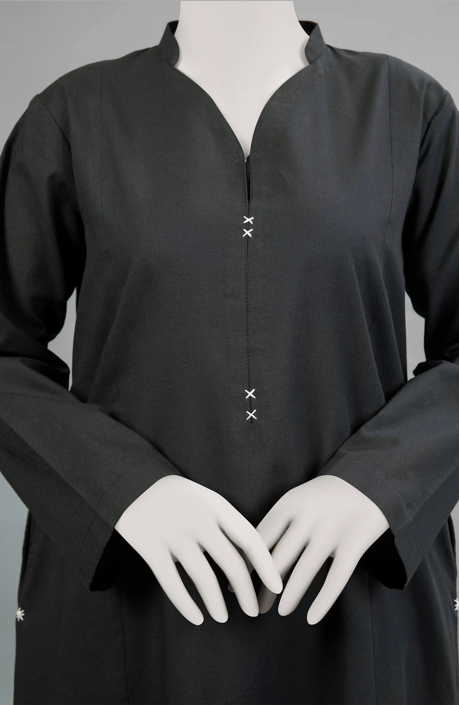 MONOCHROME'23 BLACK DAHLIA CAMBRIC 1PC KURTI - Image 2
