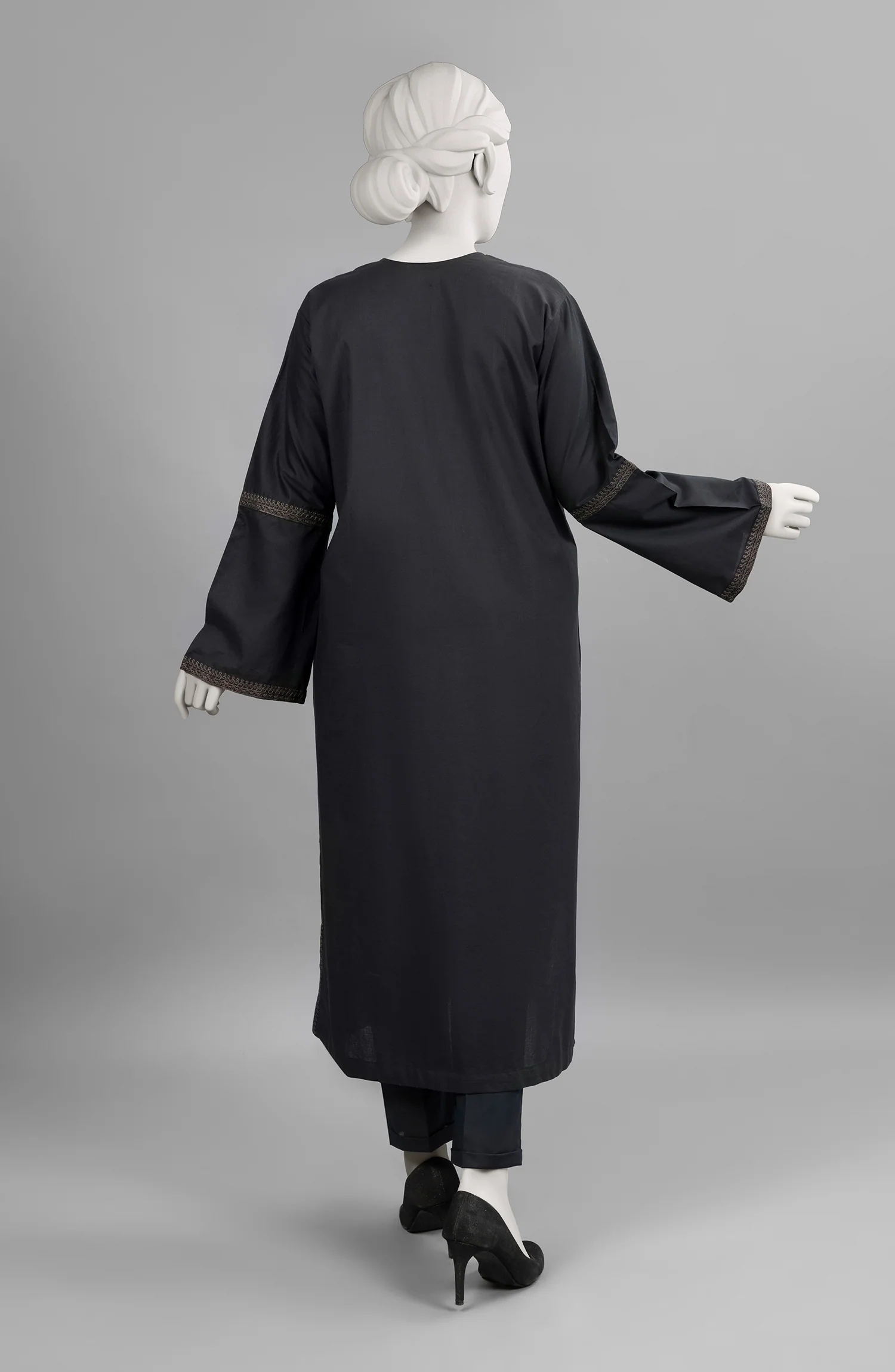 MONOCHROME'23 TRICORN BLACK EMBROIDERED CAMBRIC 1PC KURTI - Image 3