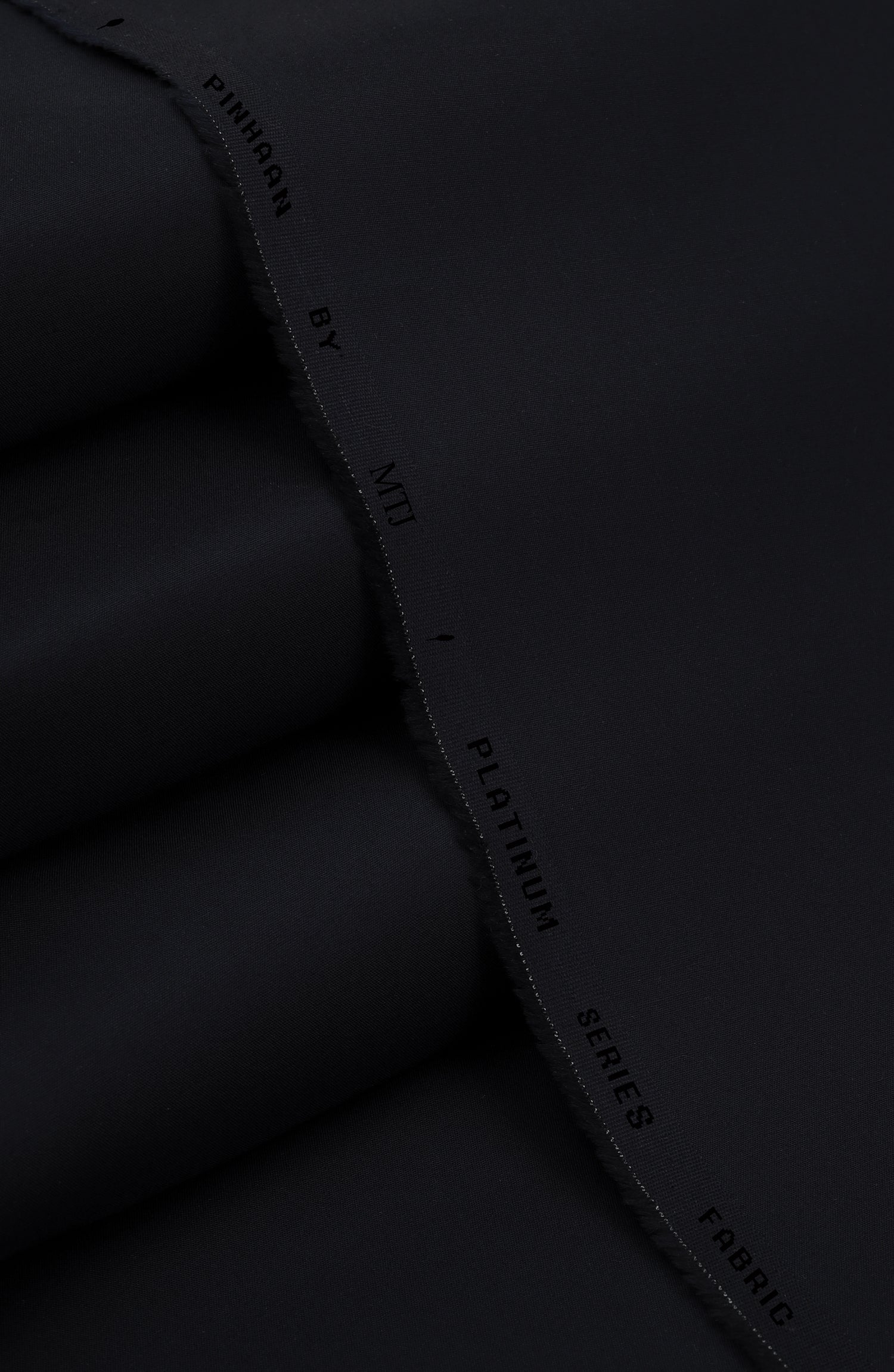 MTJ BLACK BLENDED UNSTITCHED