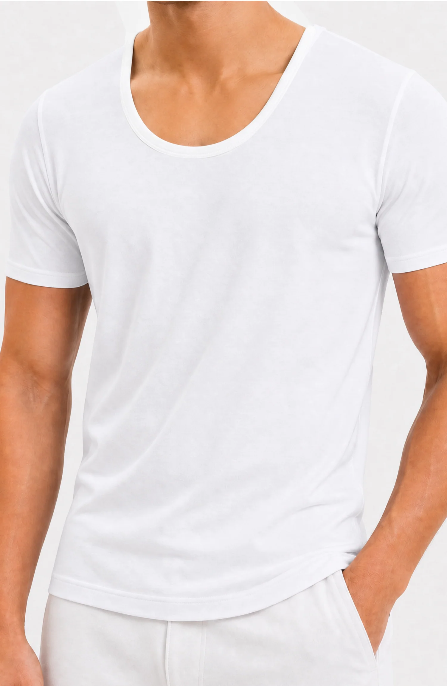MUSAFIR DEEP NECK - Image 2