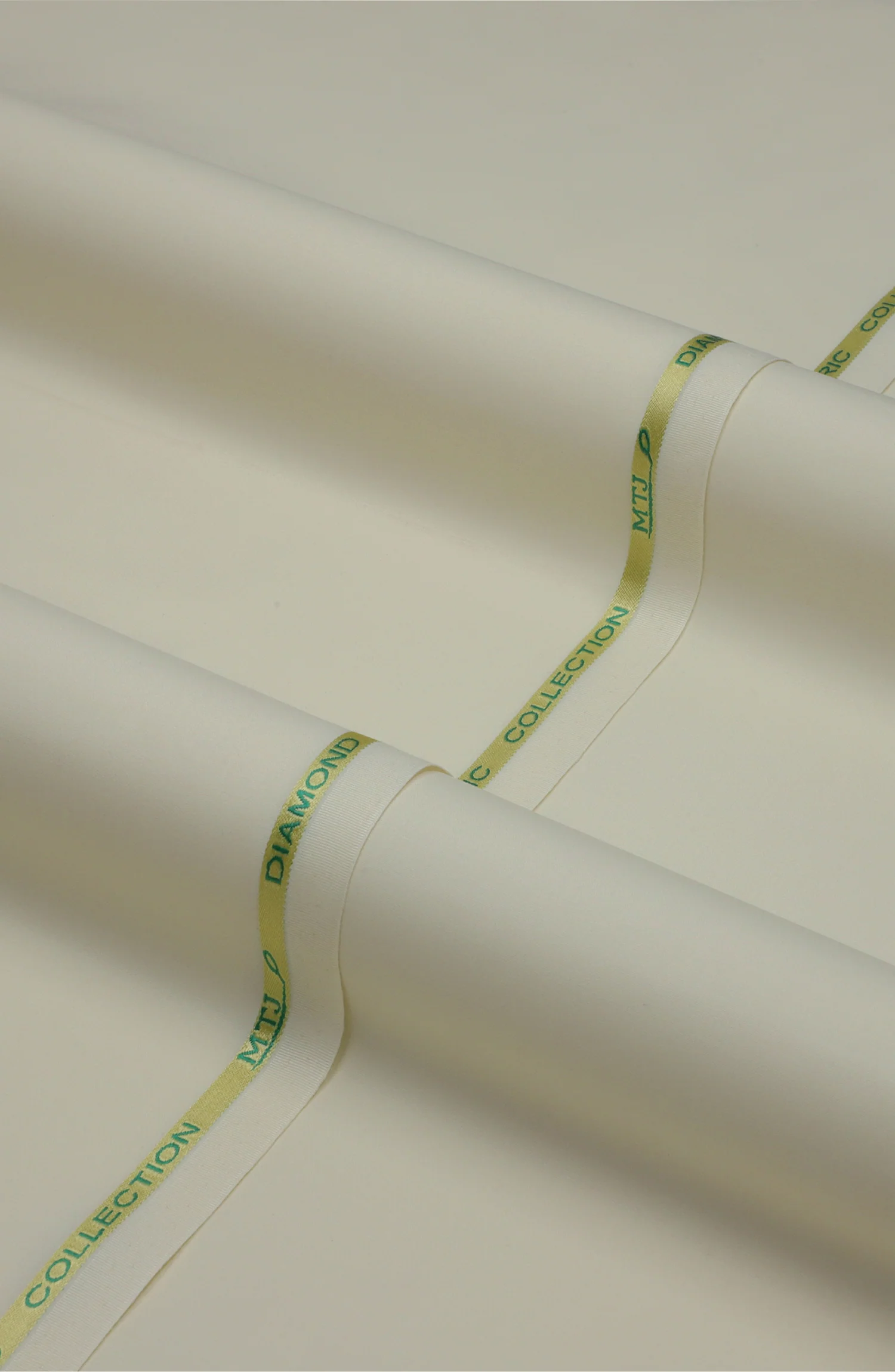 MTJ DIAMOND UNSTITCHED