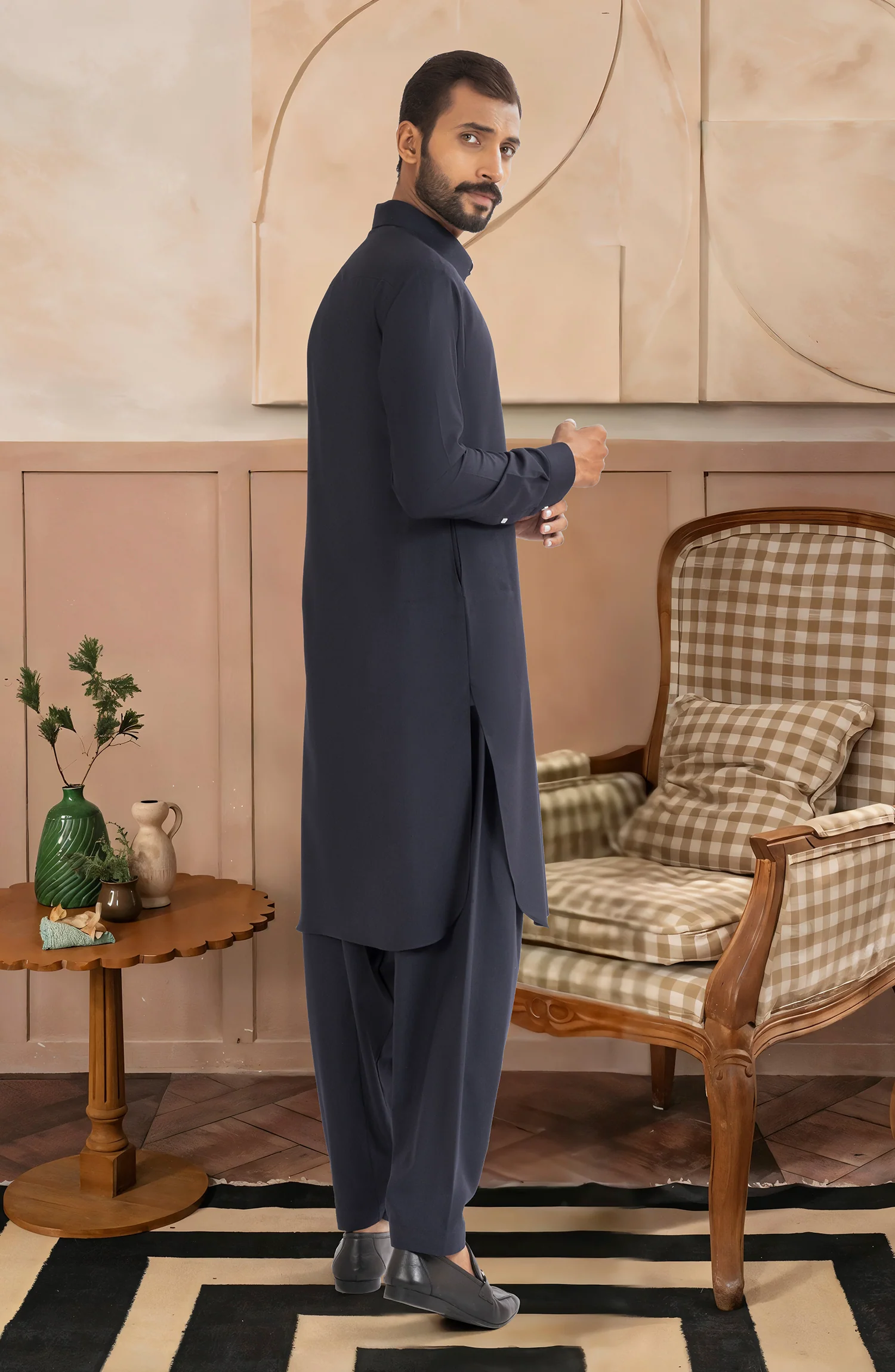 NAVY BLENDED KAMEEZ SHALWAR - Image 5