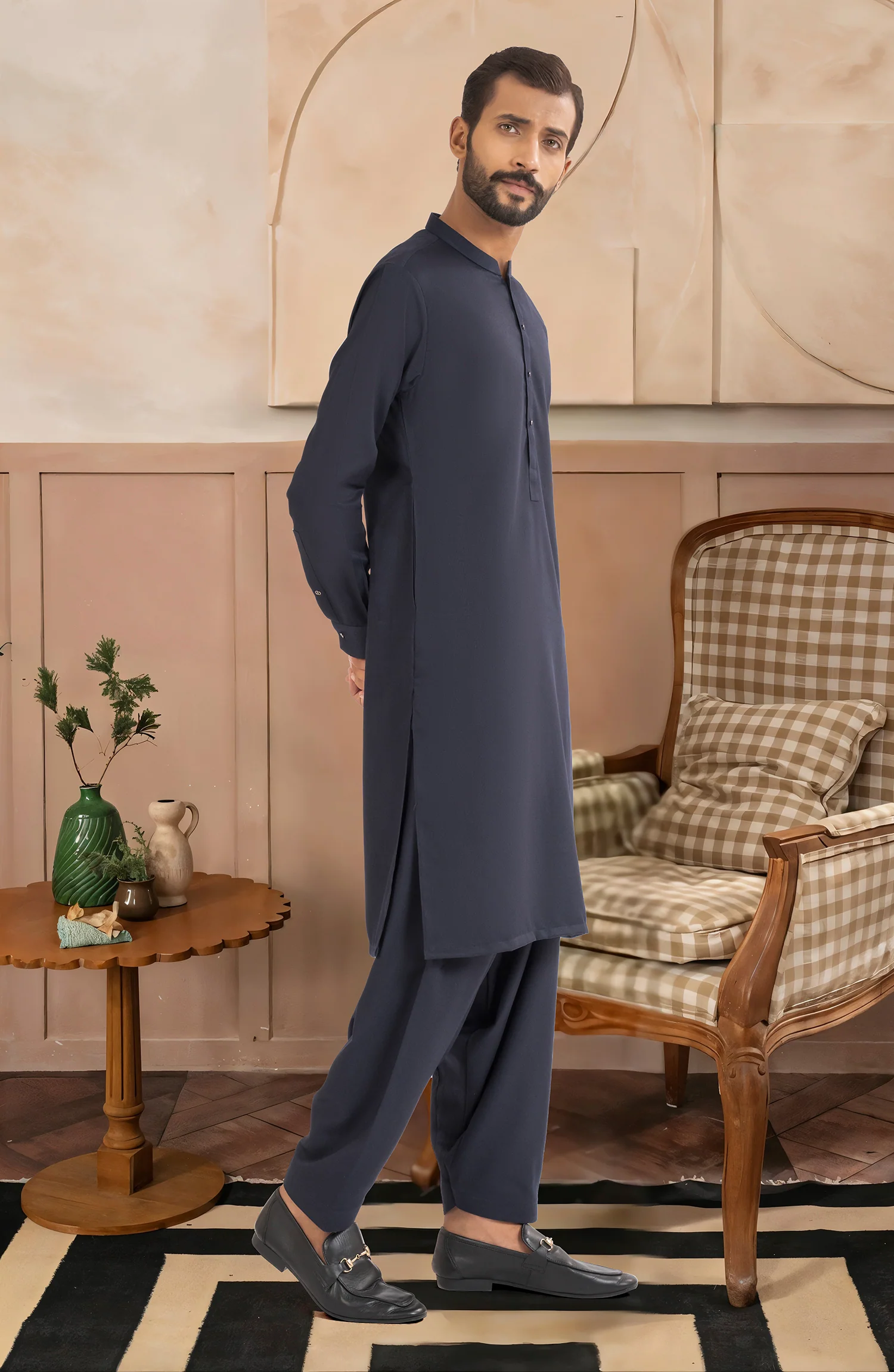 NAVY BLENDED KAMEEZ SHALWAR - Image 5