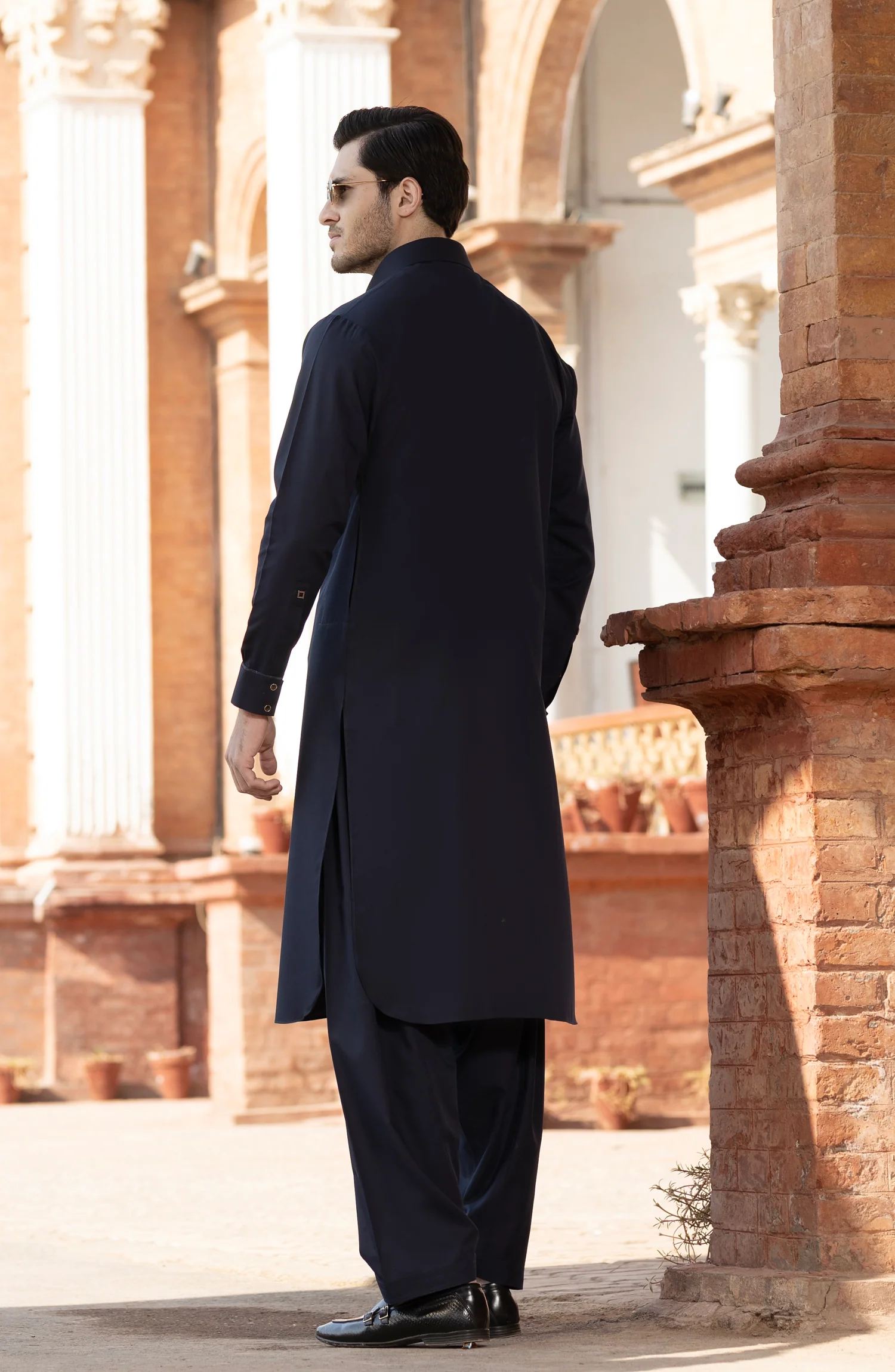 NAVY BLENDED KAMEEZ SHALWAR - Image 8
