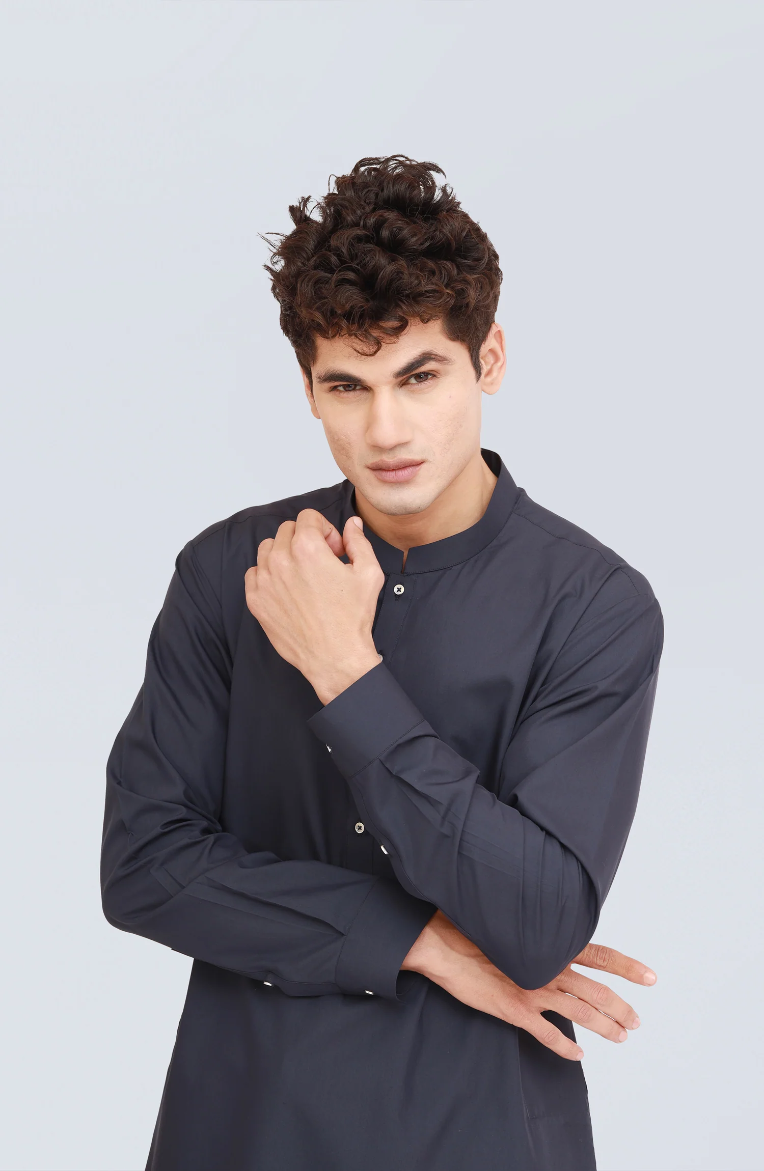 NAVY BLENDED KAMEEZ SHALWAR - Image 2