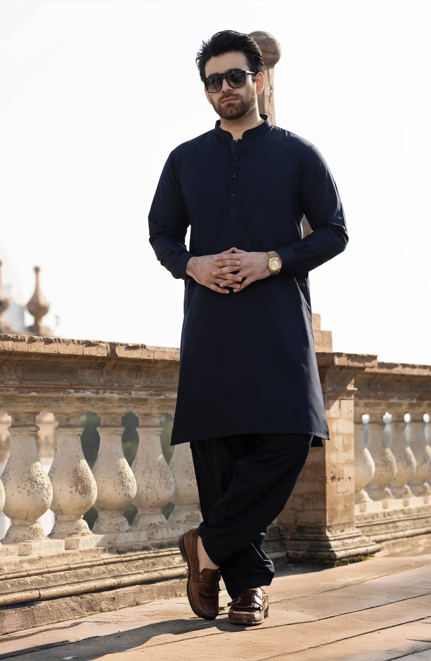 NAVY BLENDED KAMEEZ SHALWAR WAISTCOAT - Image 2