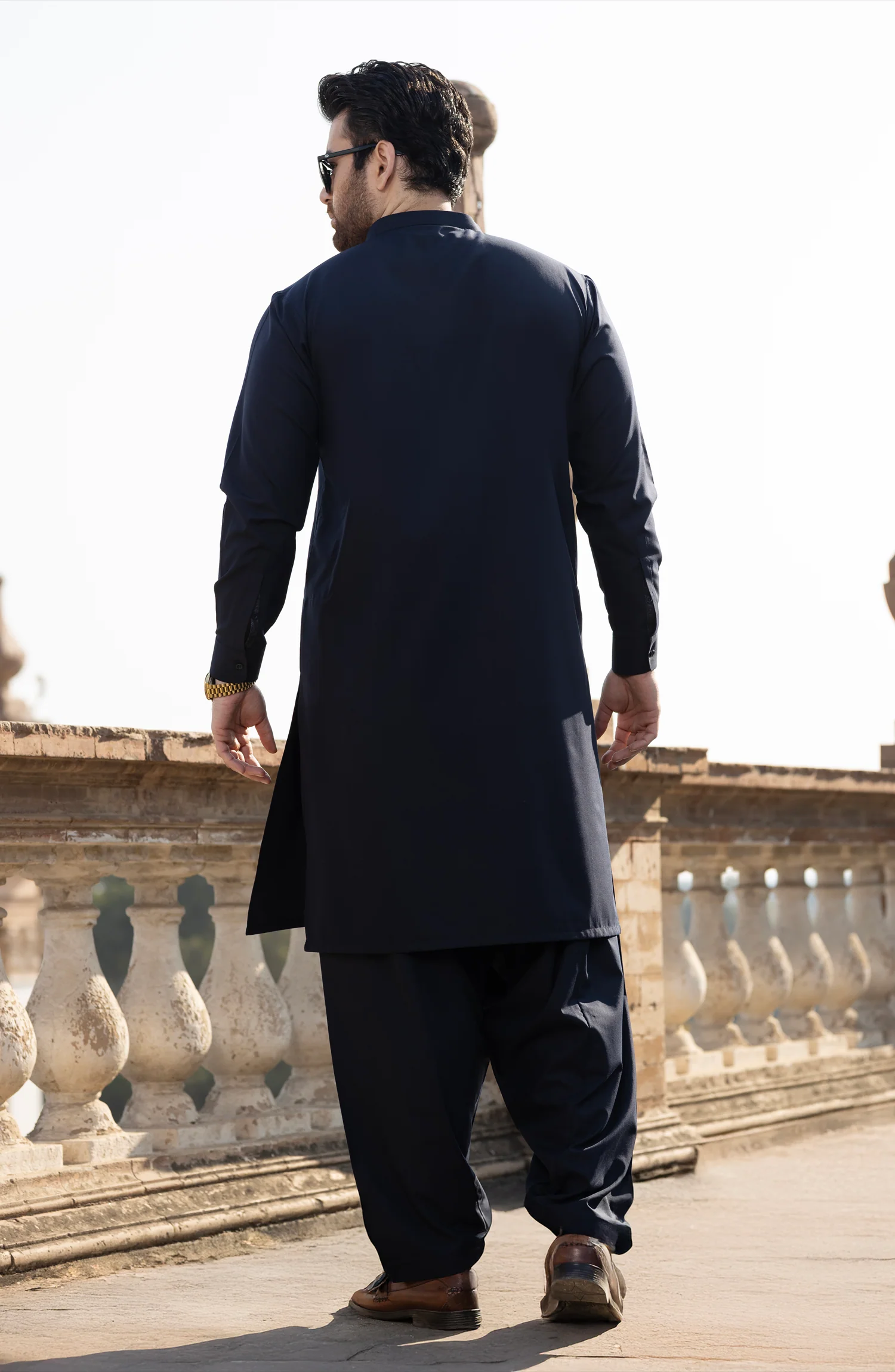 NAVY BLENDED KAMEEZ SHALWAR WAISTCOAT - Image 9
