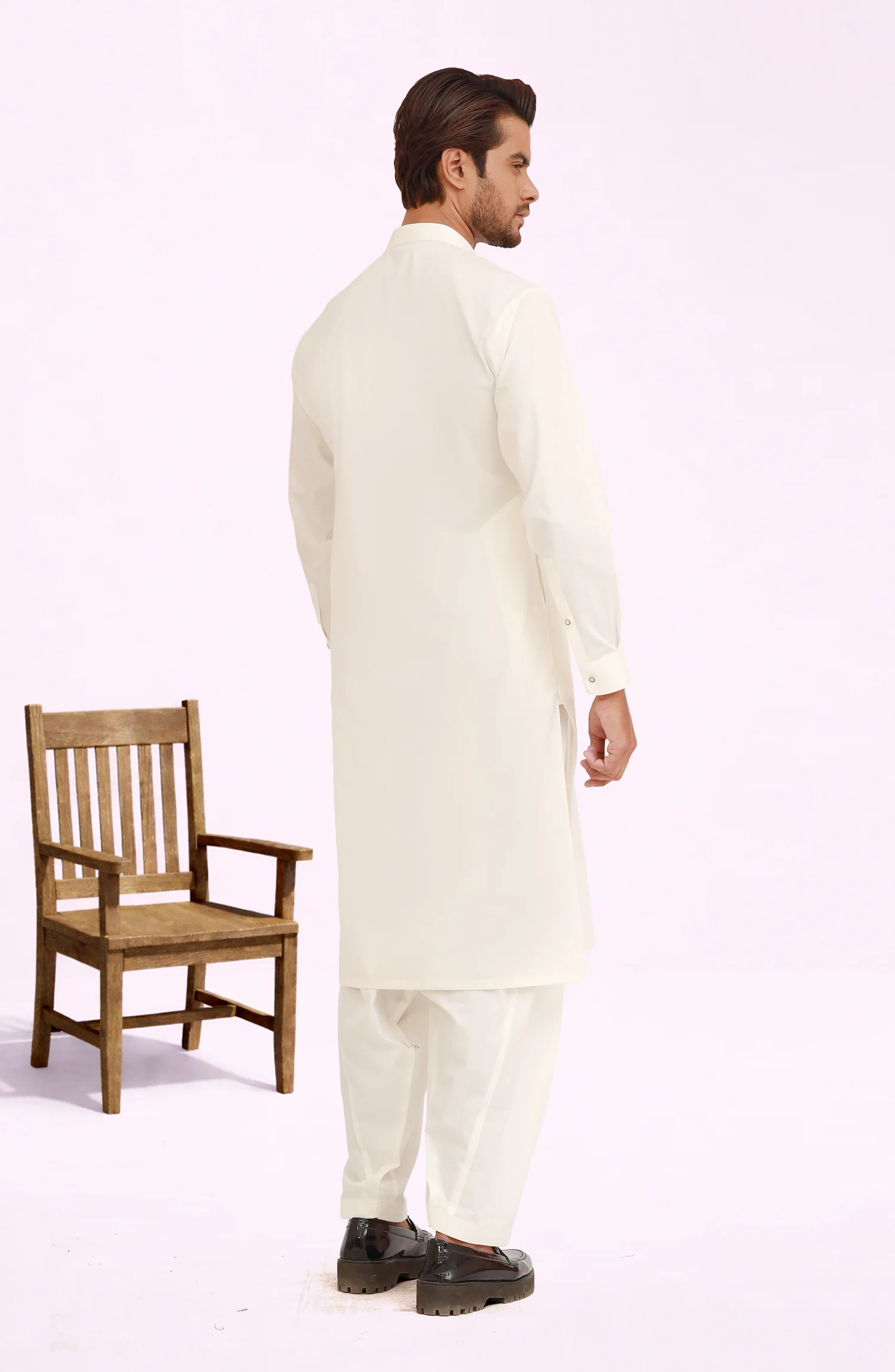 OFF-WHITE 100% COTTON EMBROIDERED KAMEEZ SHALWAR - Image 3