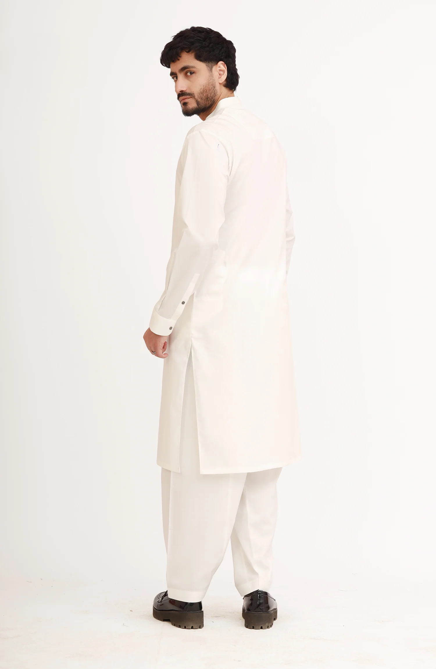 OFF-WHITE 100% COTTON KAMEEZ SHALWAR - Image 10