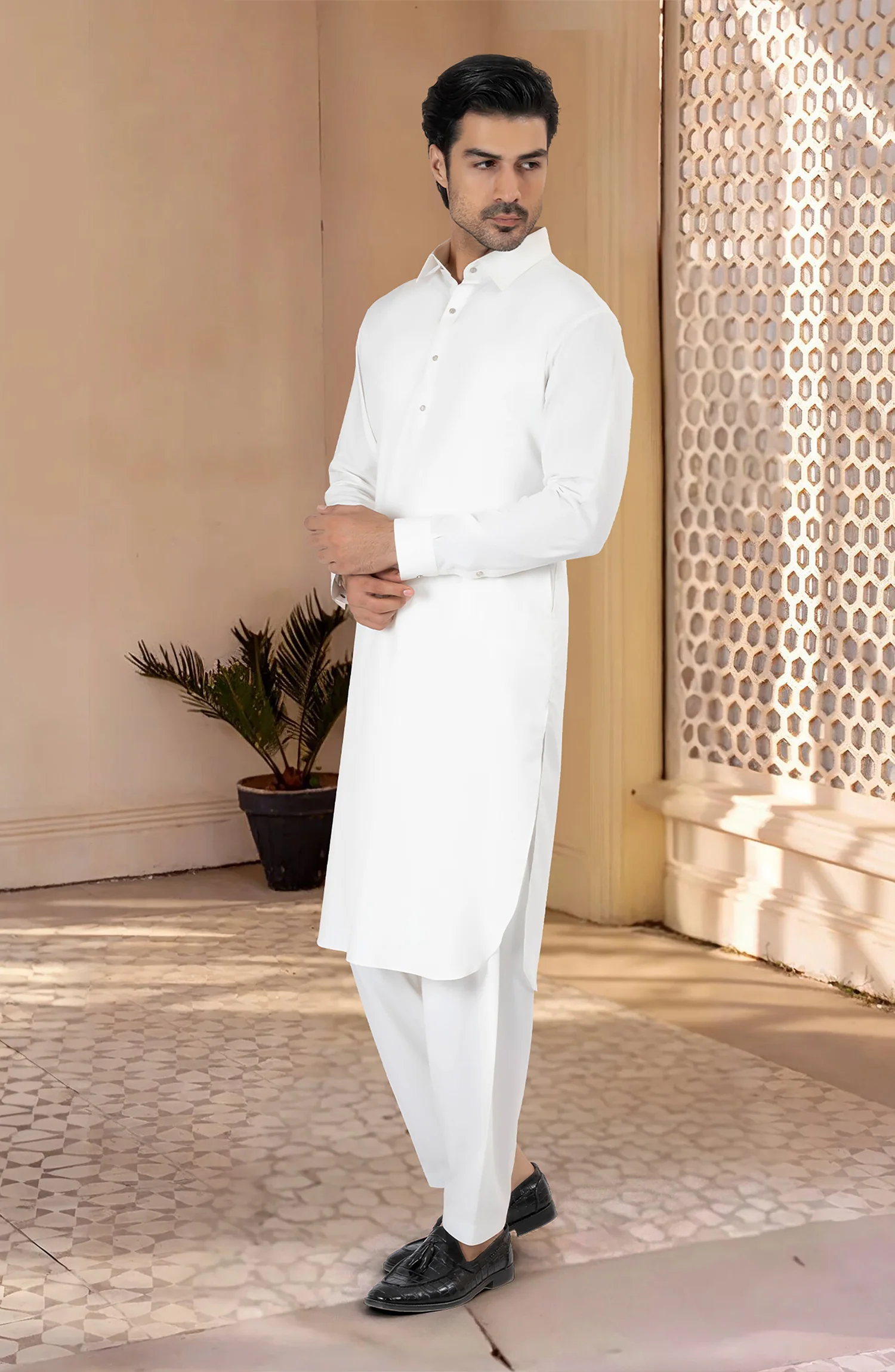 OFF-WHITE BLENDED KAMEEZ SHALWAR - Image 5