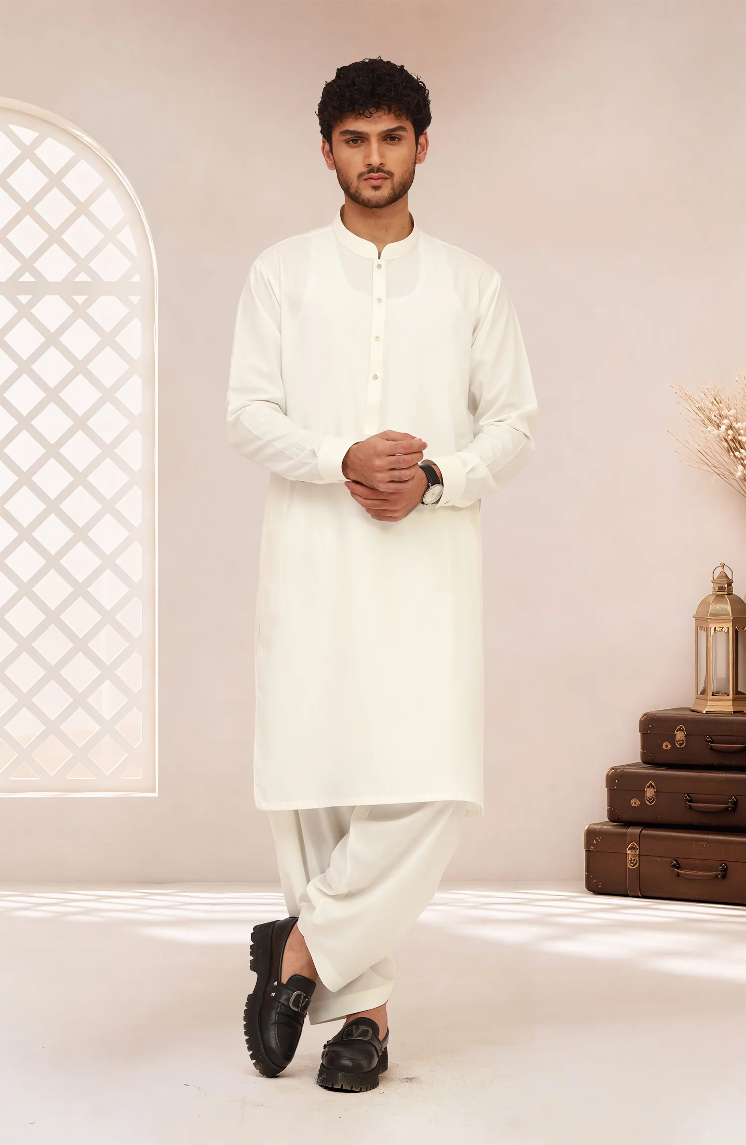 OFF-WHITE BLENDED KAMEEZ SHALWAR - Image 6