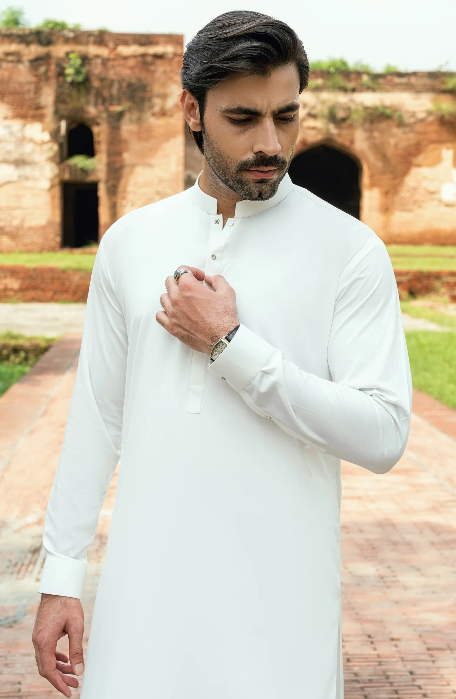 OFF WHITE BLENDED KAMEEZ SHALWAR - Image 3