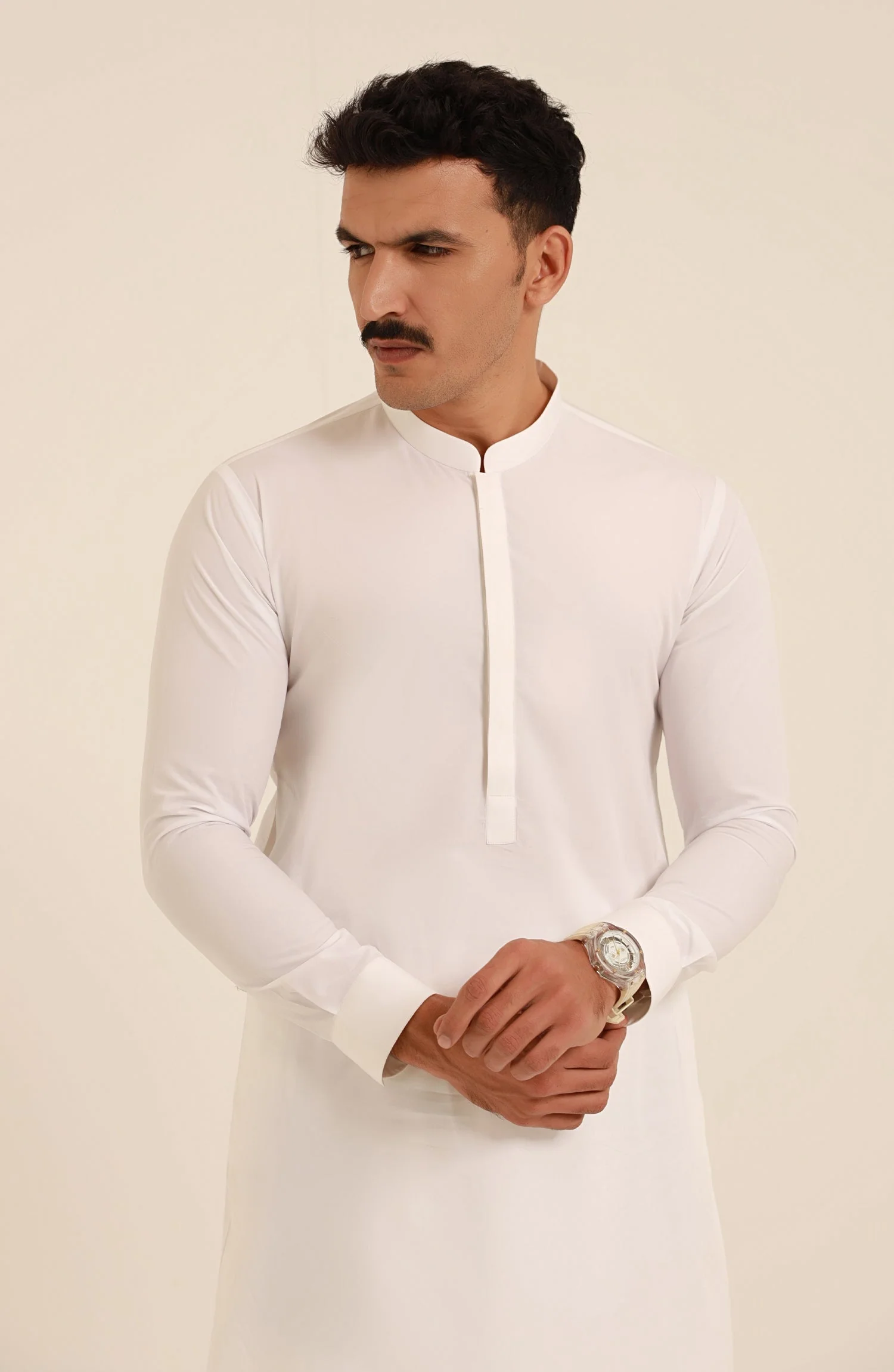 OFF WHITE COTTON KAMEEZ SHALWAR - Image 3
