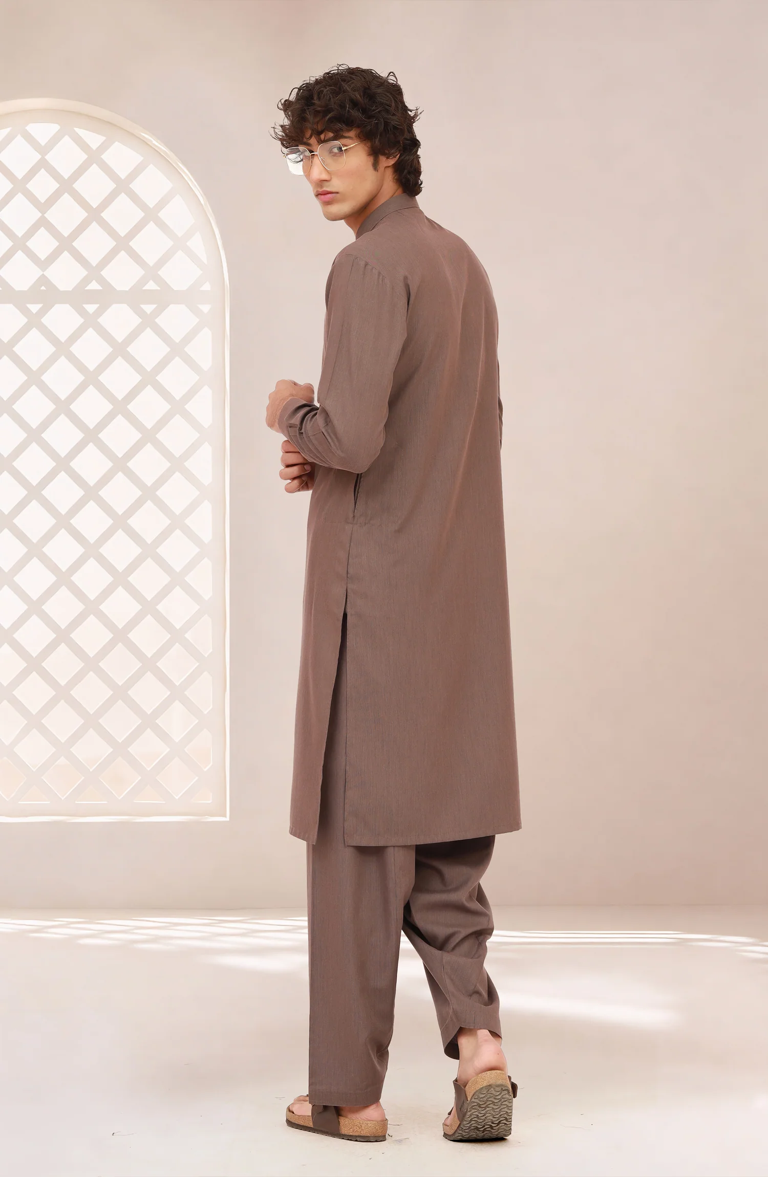 PINKISH-GREY BLENDED KAMEEZ SHALWAR - Image 6