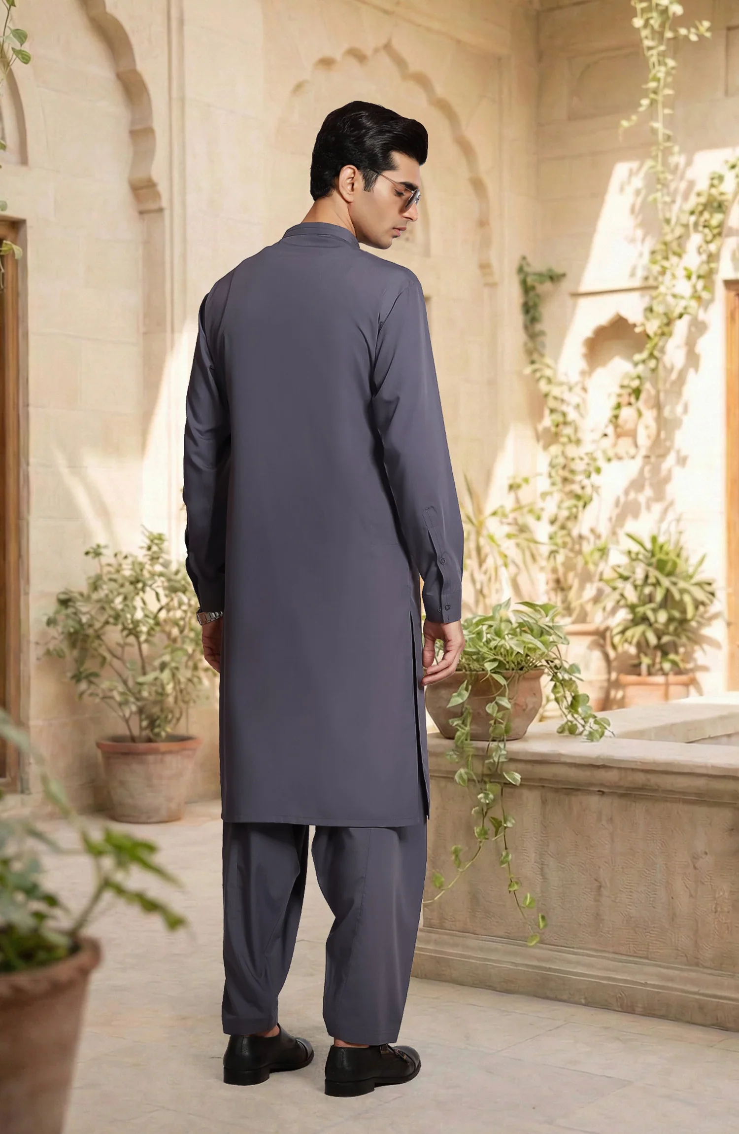 PLUM-MIDDLE BLENDED KAMEEZ SHALWAR - Image 4