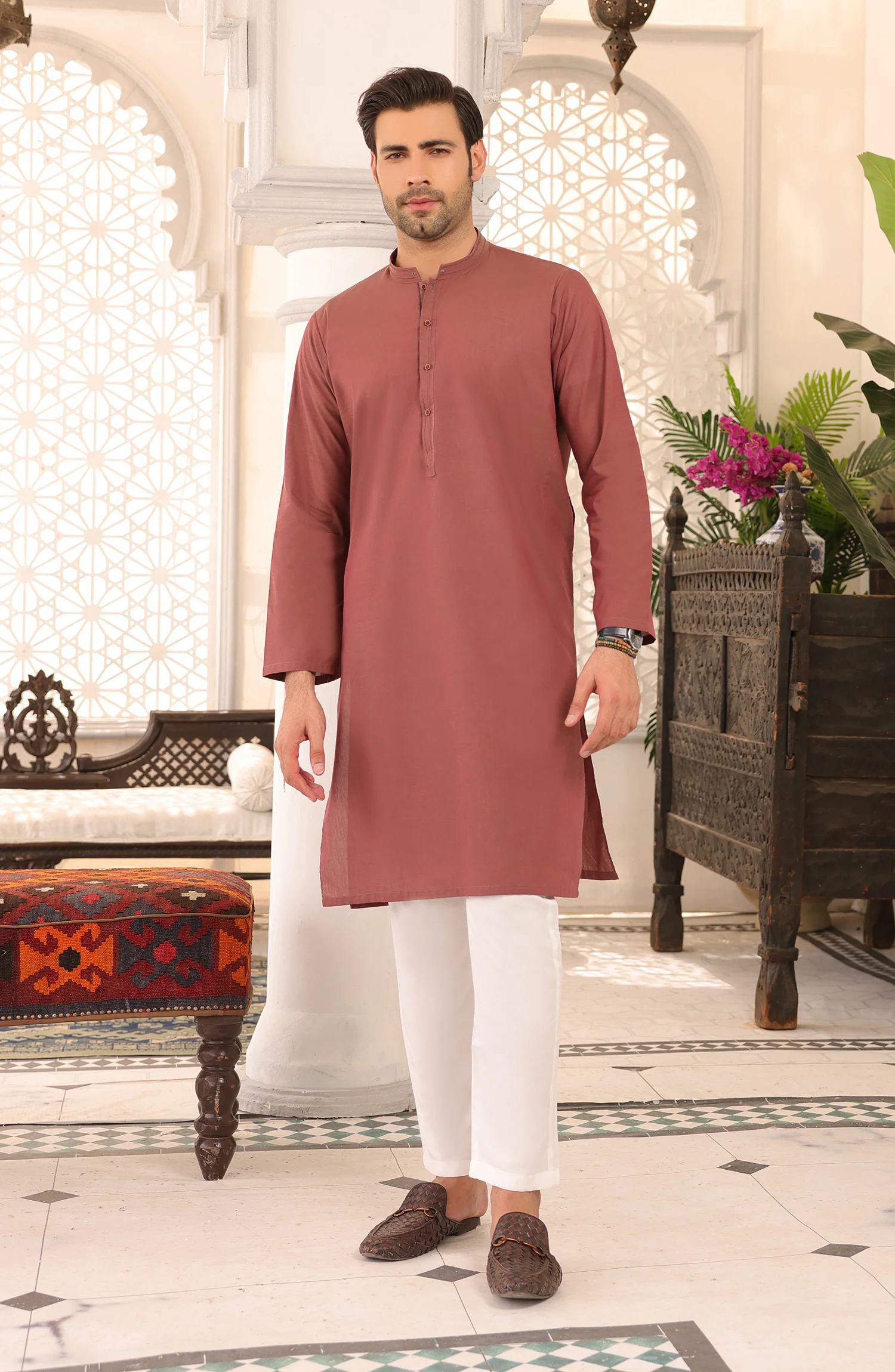 PRE WINTER'22 MEN KURTA CASUAL MAROON - Image 3