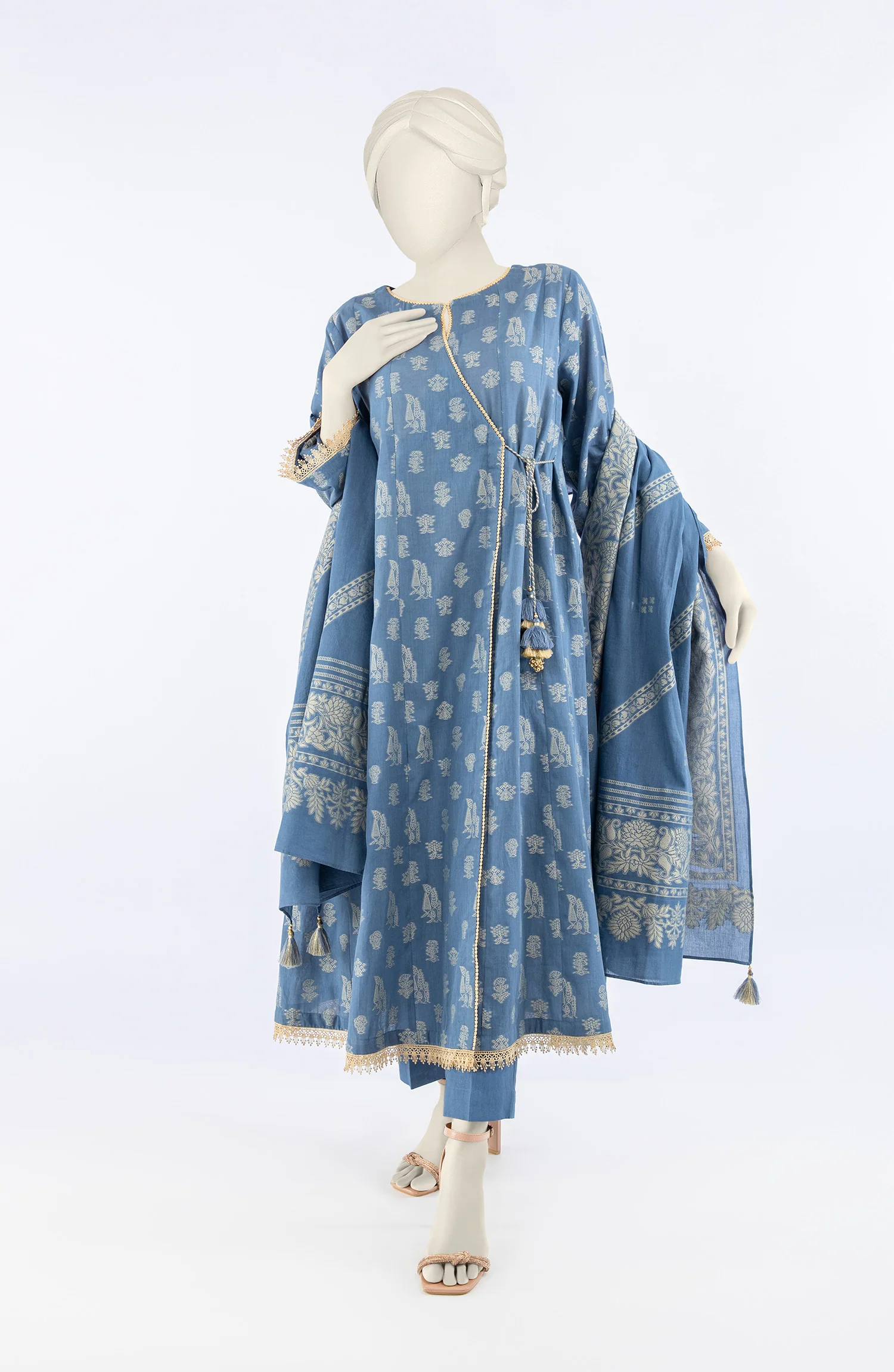 PRE WINTER'23 JACQUARD 3PC UNSTITCHED