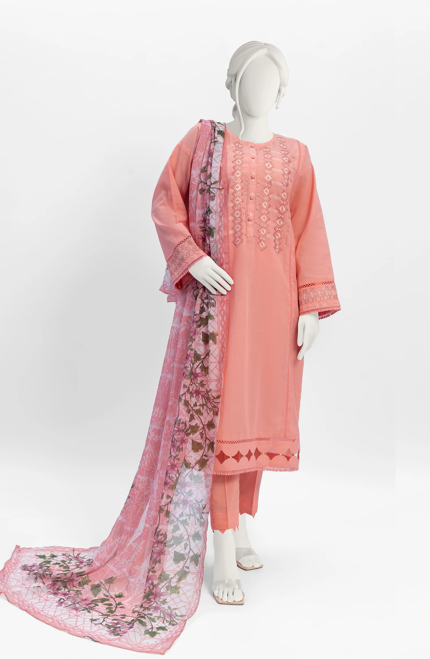 PRE WINTER'23 WOMEN EMBROIDERED 3PC UNSTITCHED