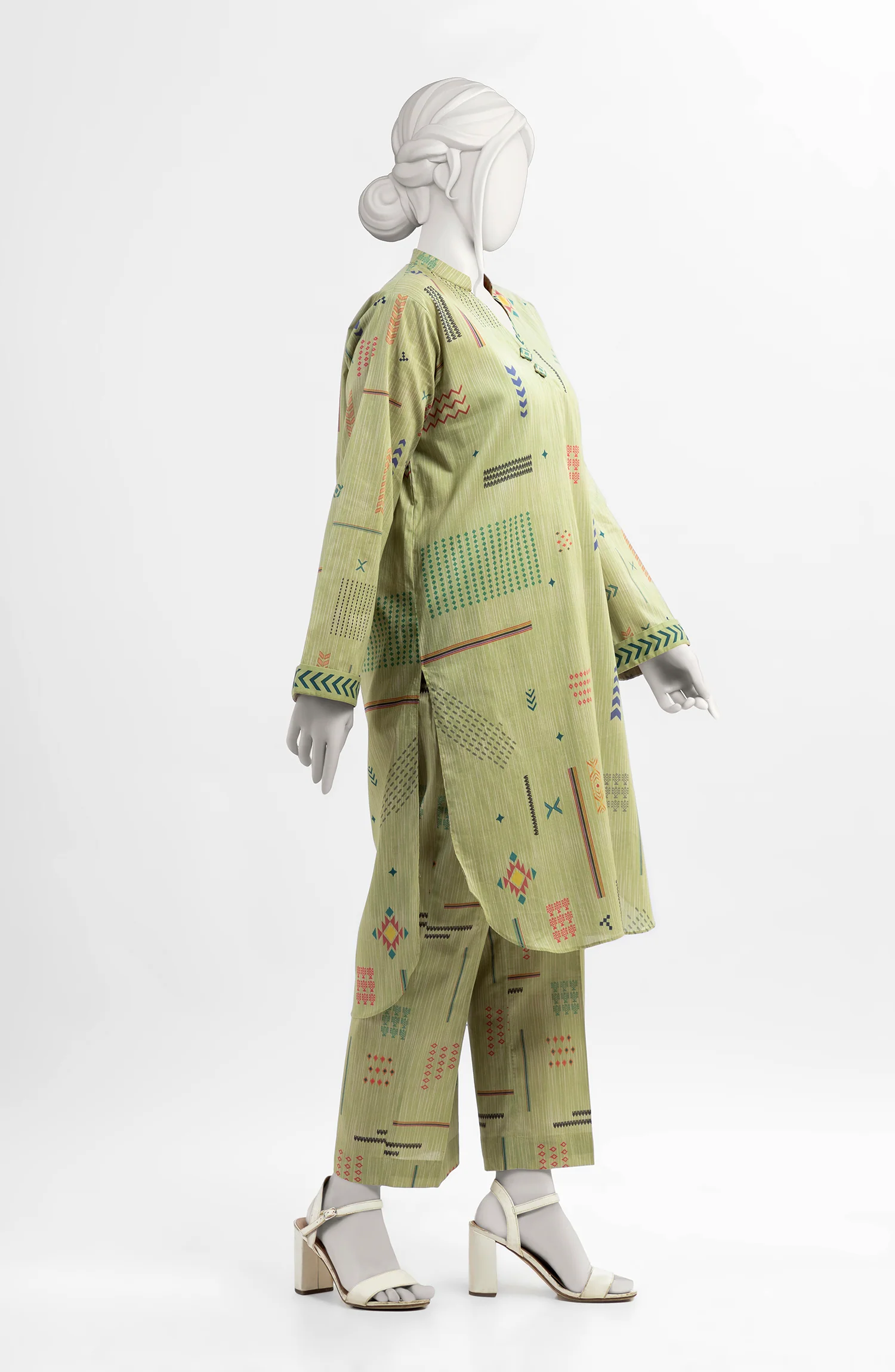 PRE WINTER'23 WOMEN STITCHED 2PC SUIT - Image 2