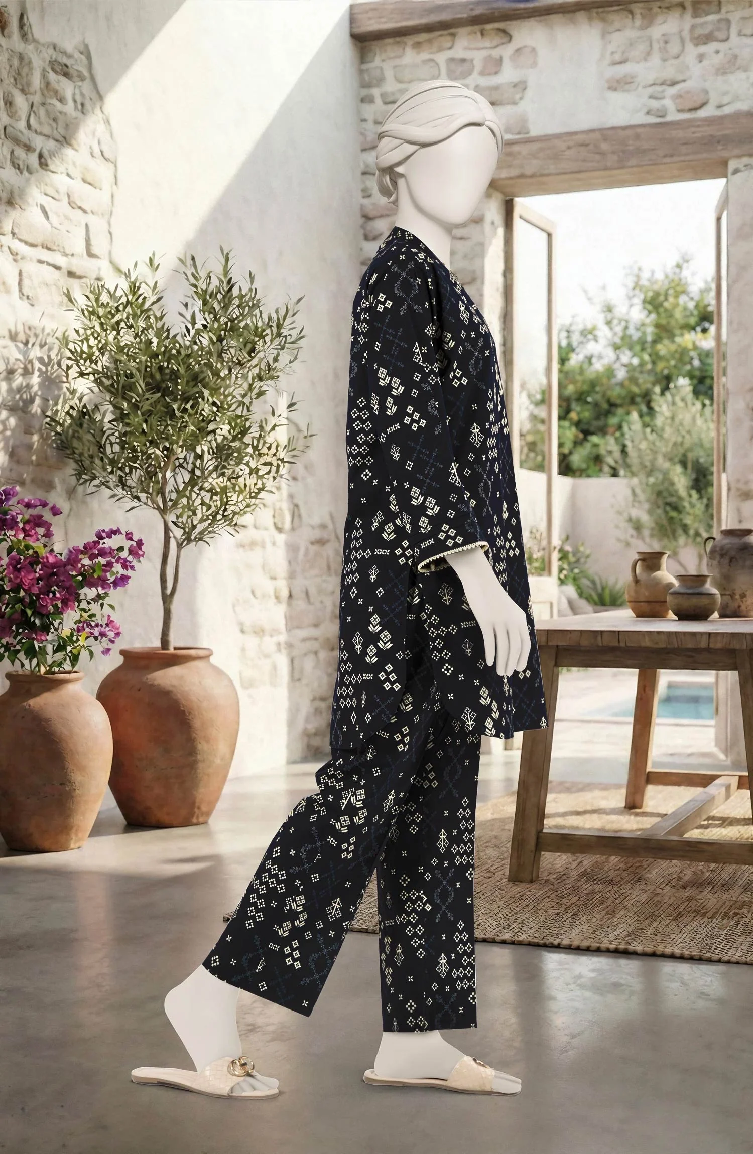 PRINTED CAMBRIC STITCHED 2 PIECE - Image 4