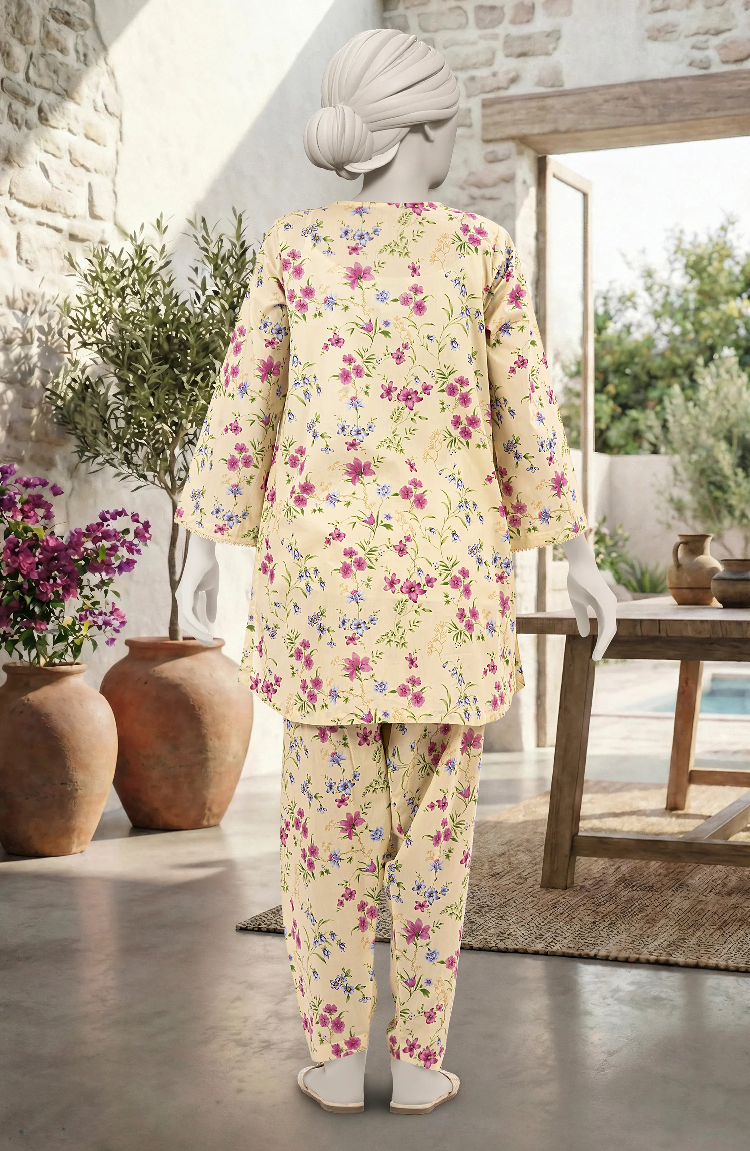 PRINTED CAMBRIC STITCHED 2 PIECE - Image 3