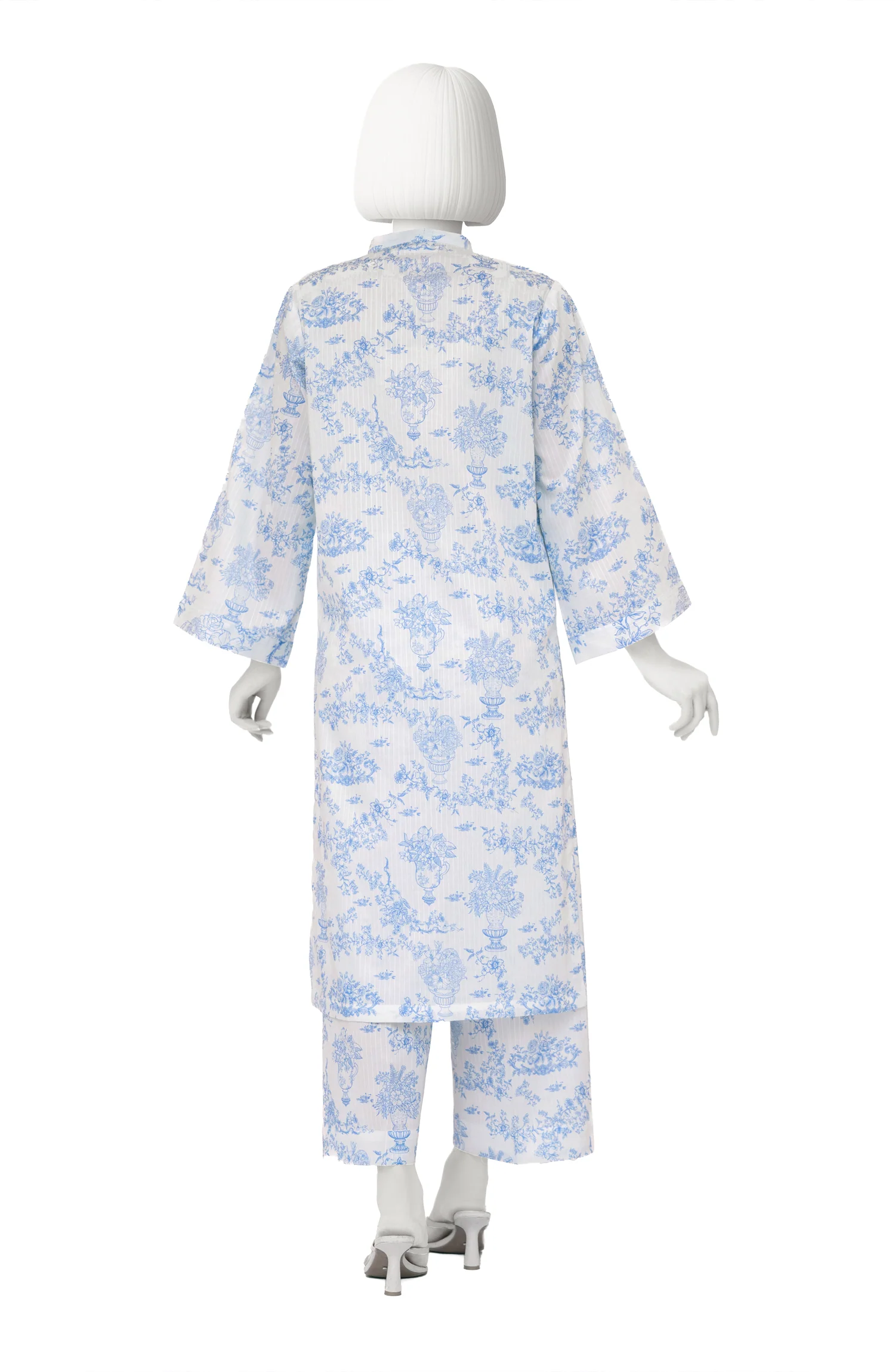 PRINTED CAMBRIC STITCHED 2 PIECE - Image 4