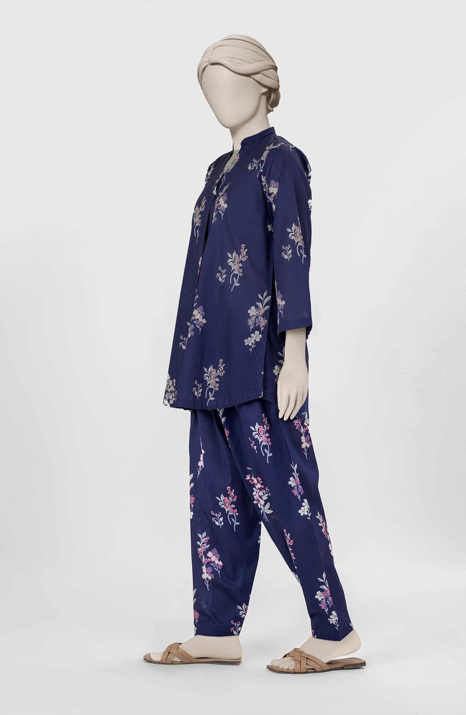 PRINTED CAMBRIC STITCHED 2 PIECE - Image 5