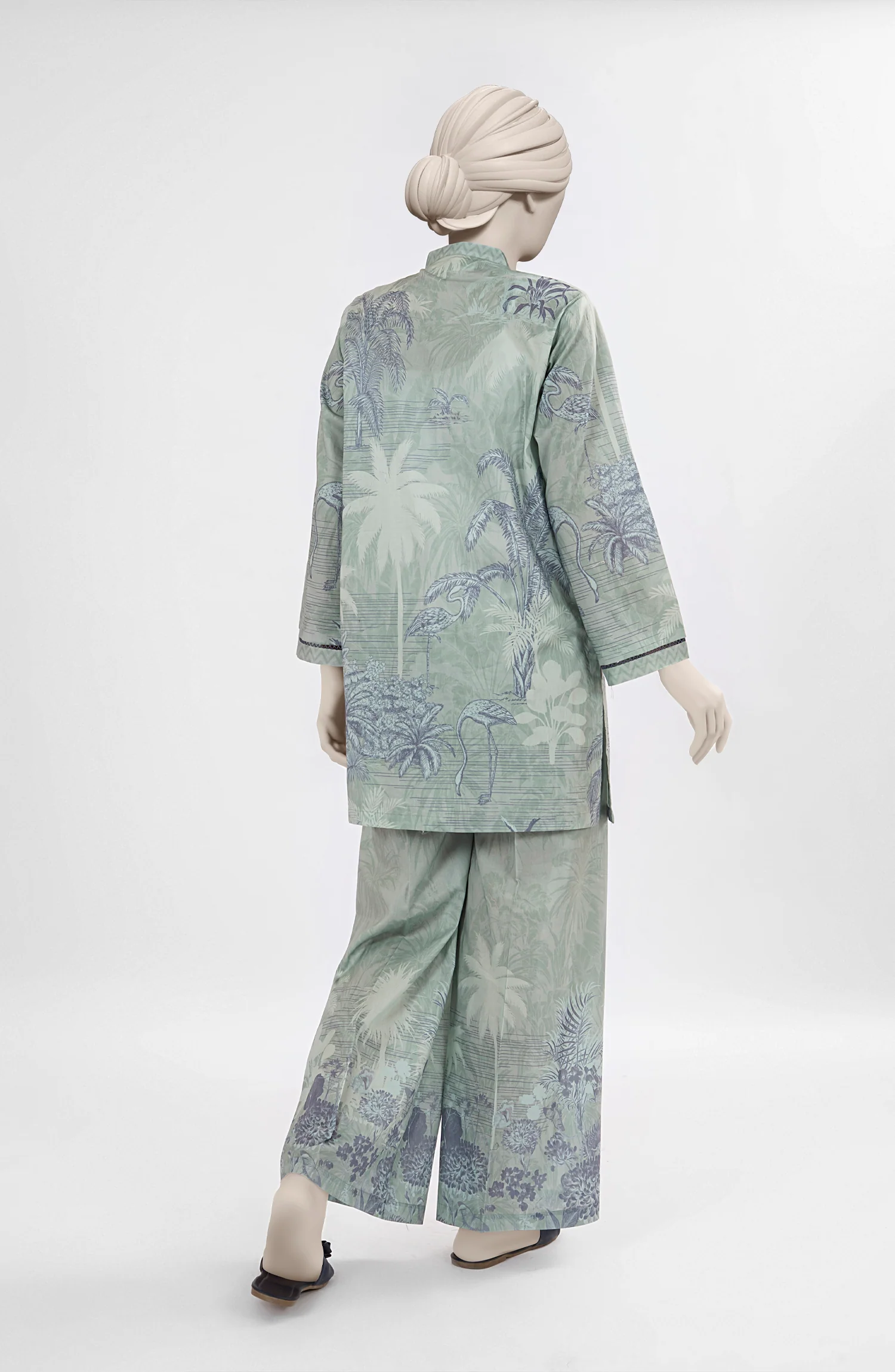 PRINTED CAMBRIC STITCHED 2 PIECE - Image 8