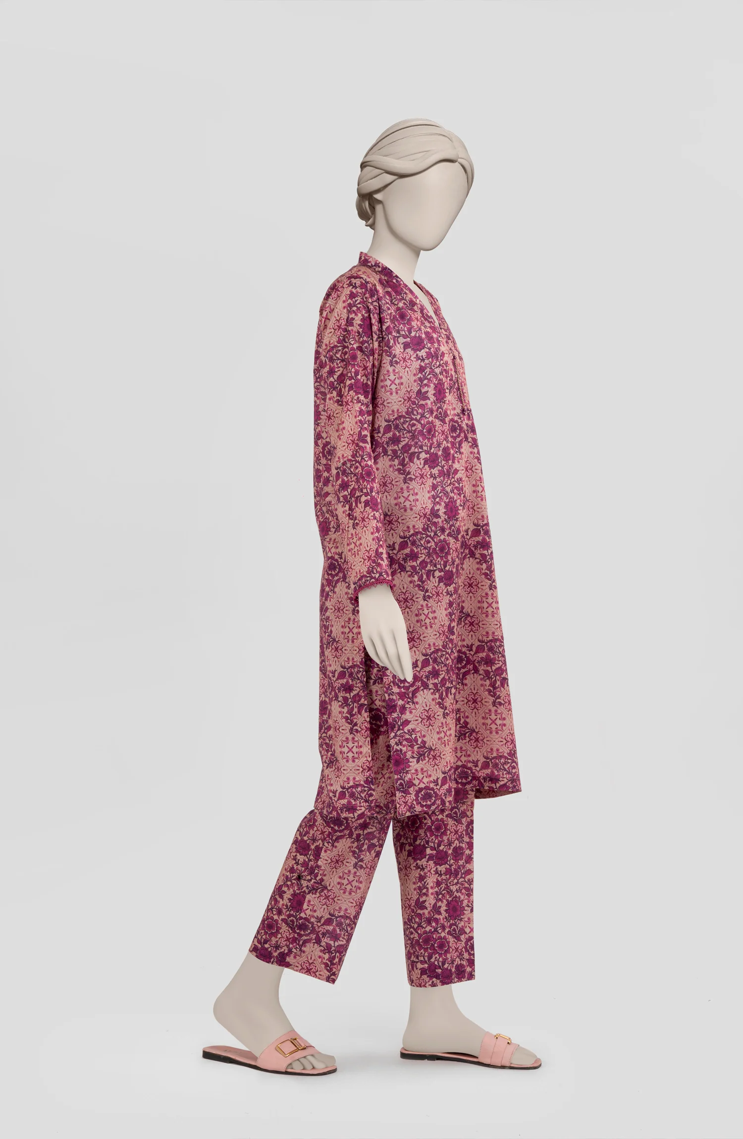 PRINTED CAMBRIC STITCHED 2 PIECE - Image 4