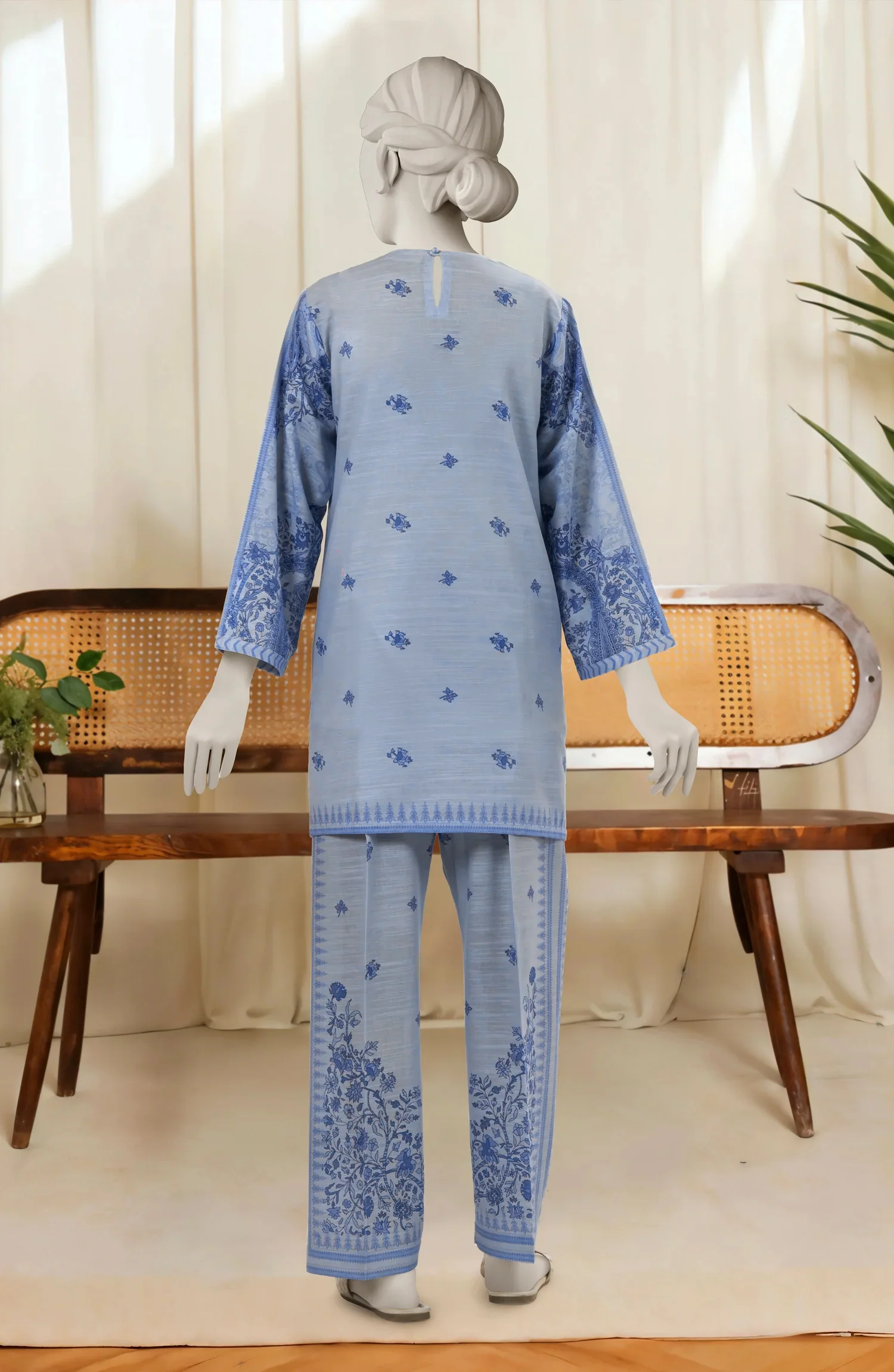 PRINTED KHADDAR STITCHED 2 PIECE - Image 4