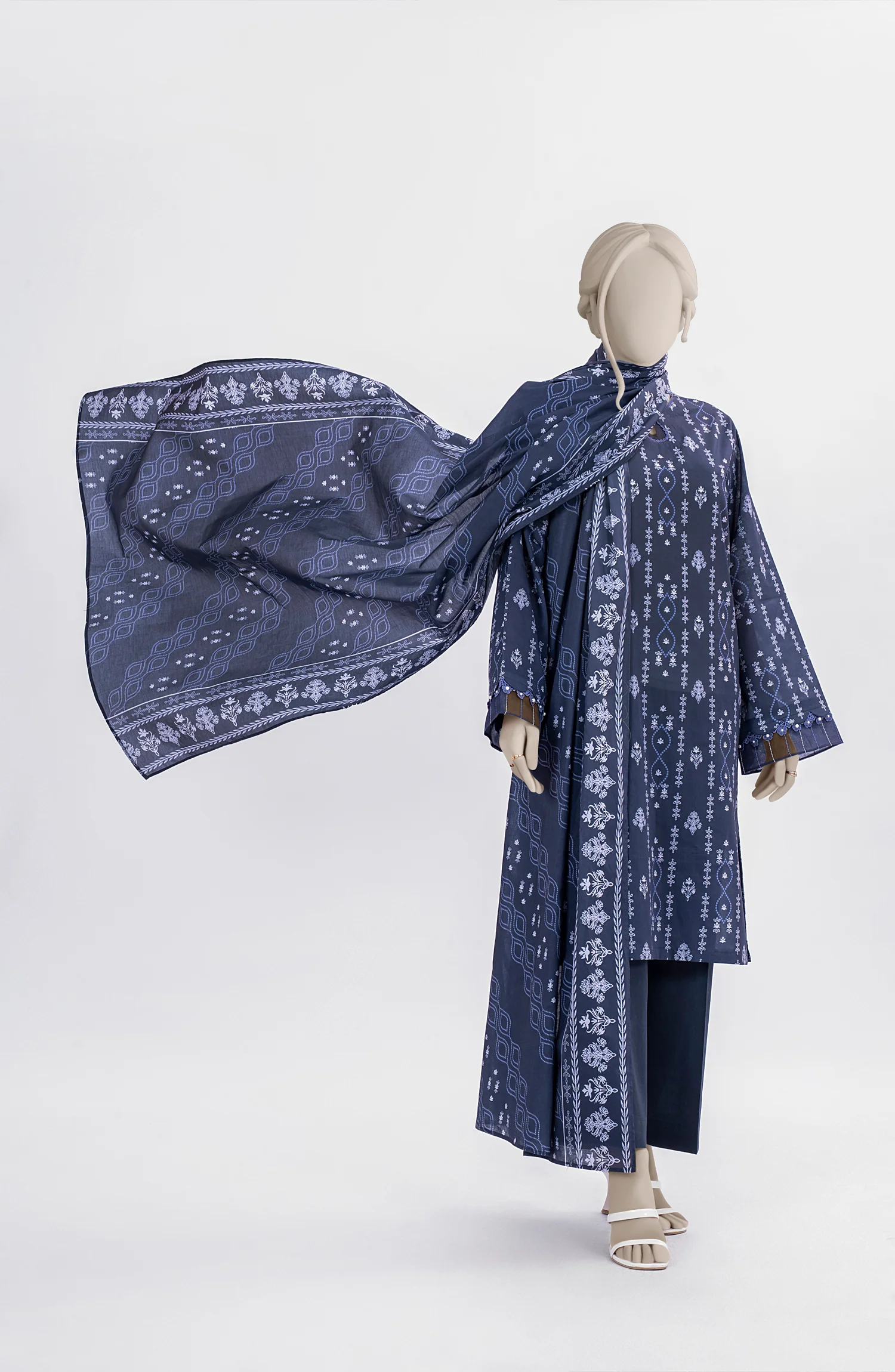 PRINTED LAWN 3PCS UNSTITCHED - Image 4