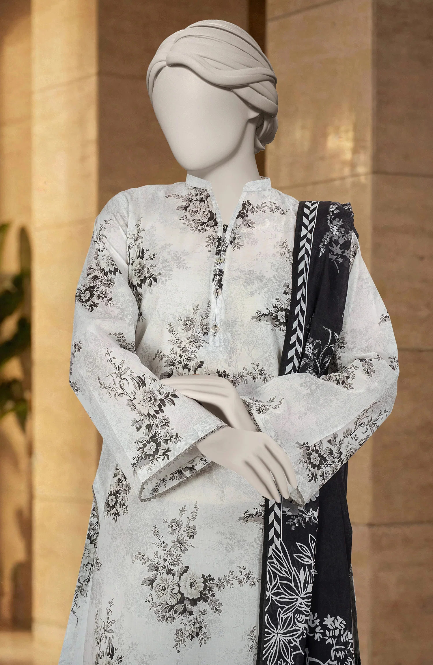 PRINTED LAWN 3PCS UNSTITCHED - Image 2