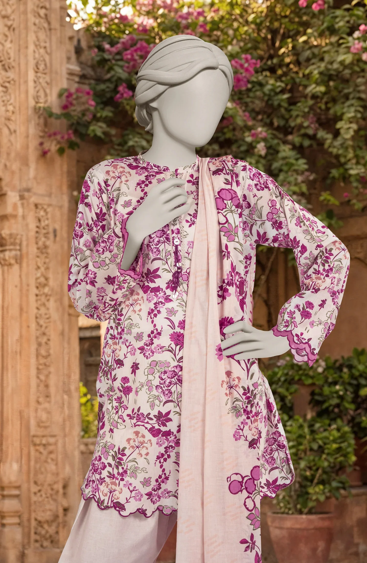 PRINTED LAWN 3PCS UNSTITCHED - Image 2