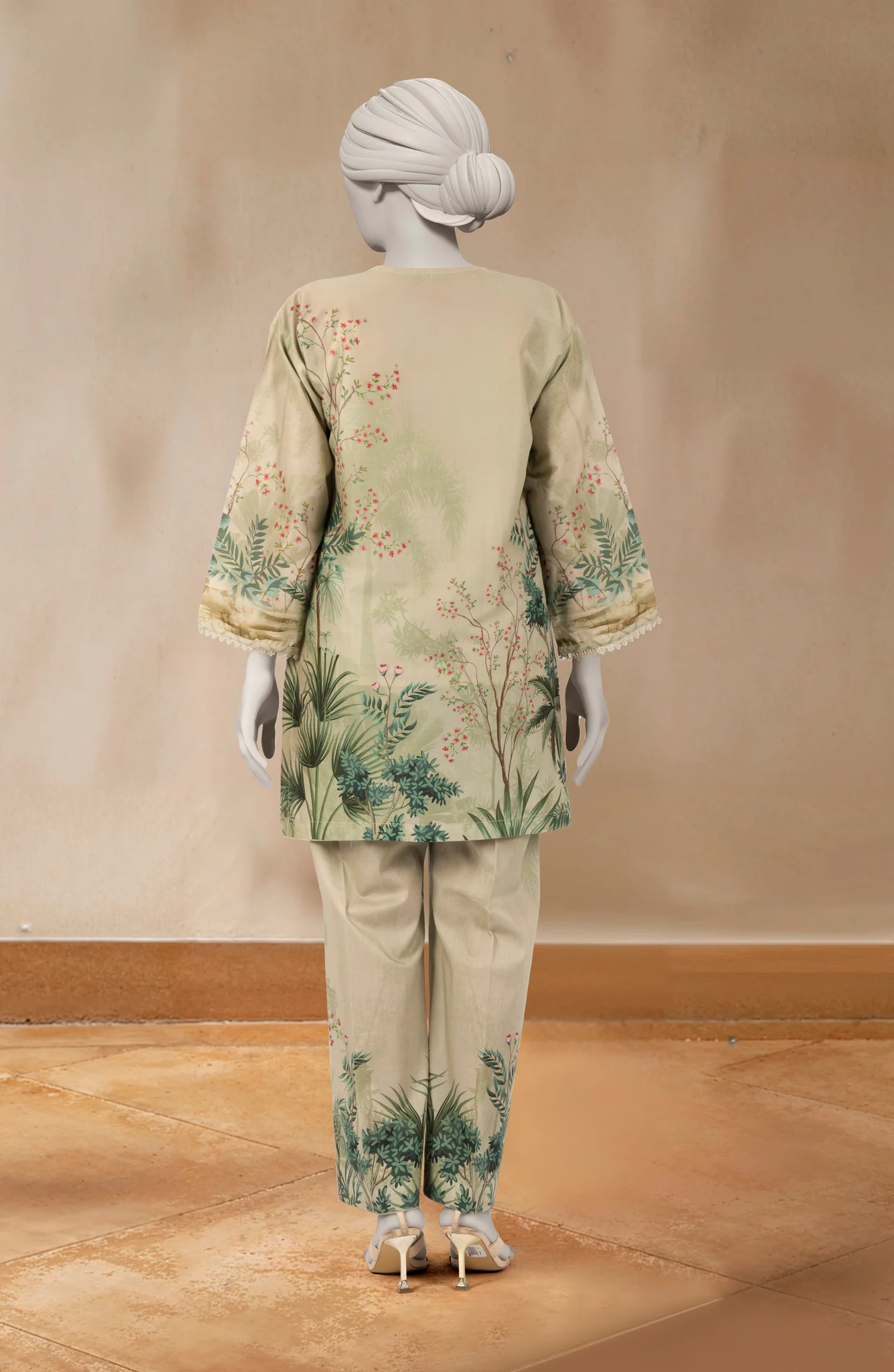 PRINTED LAWN STITCHED 2 PIECE - Image 4