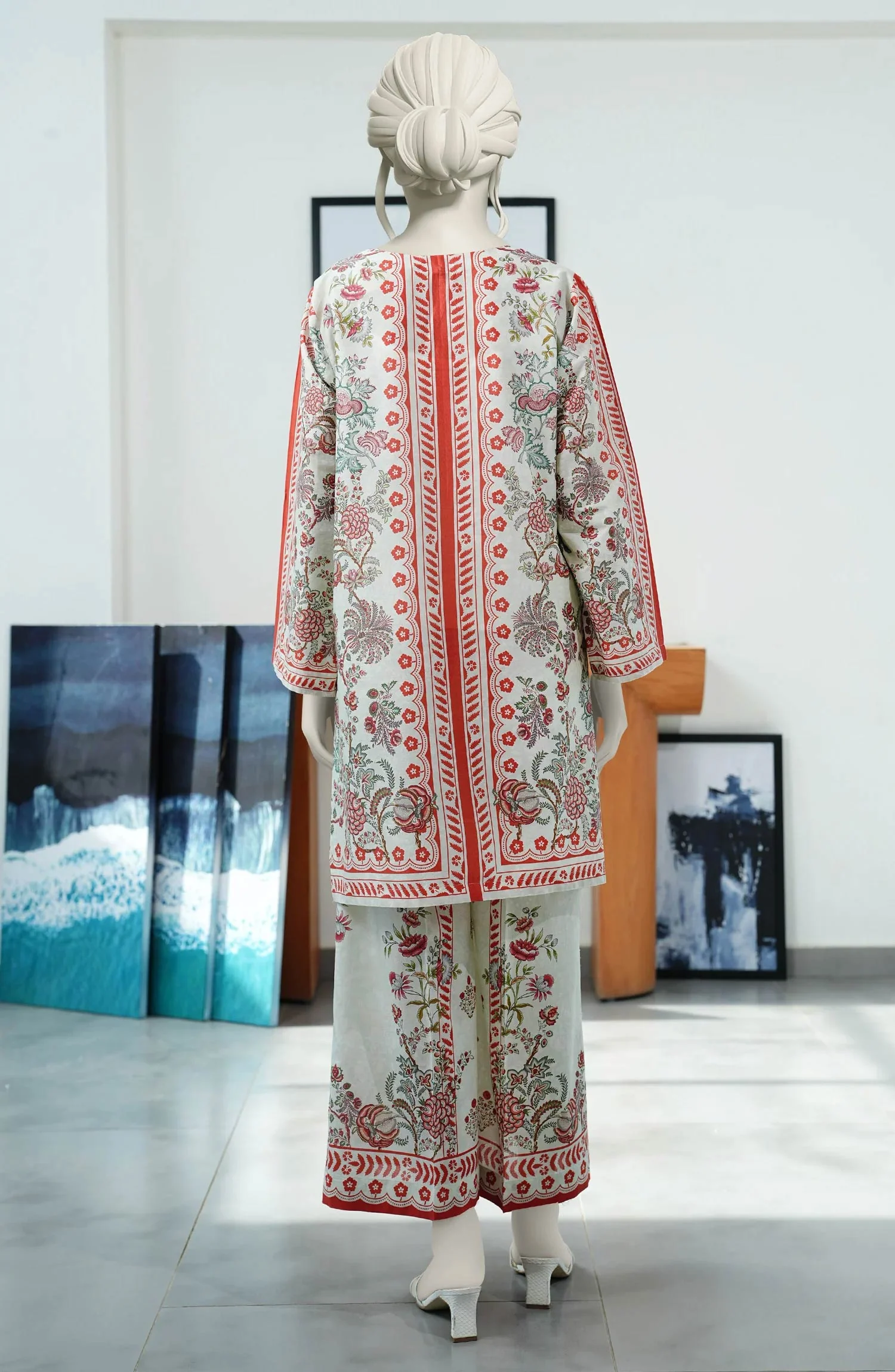 PRINTED LAWN STITCHED 2 PIECE - Image 4