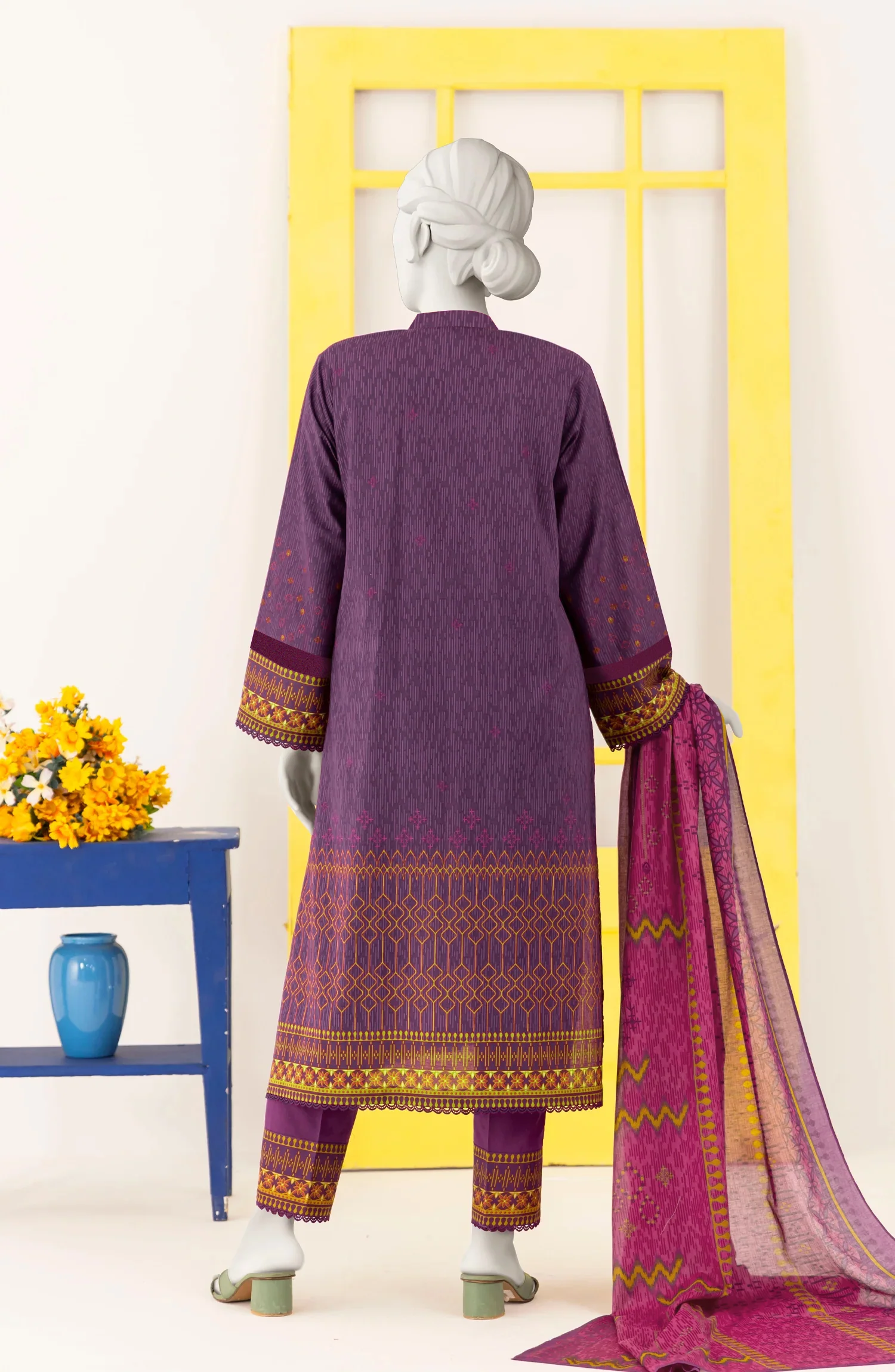 PRINTED LAWN STITCHED 3 PIECE - Image 4
