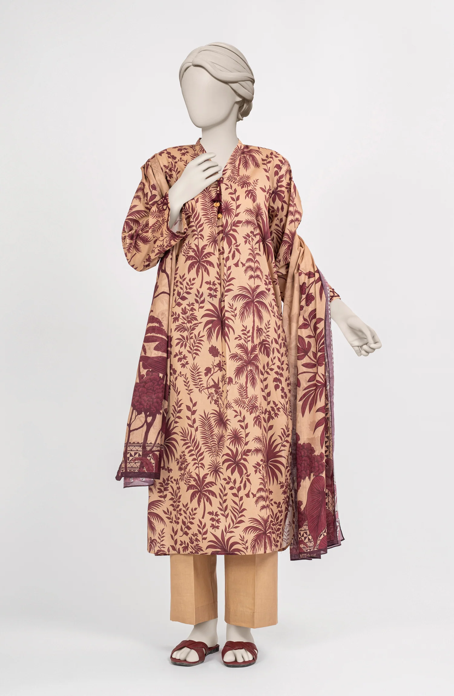 PRINTED LAWN STITCHED 3 PIECE - Image 4