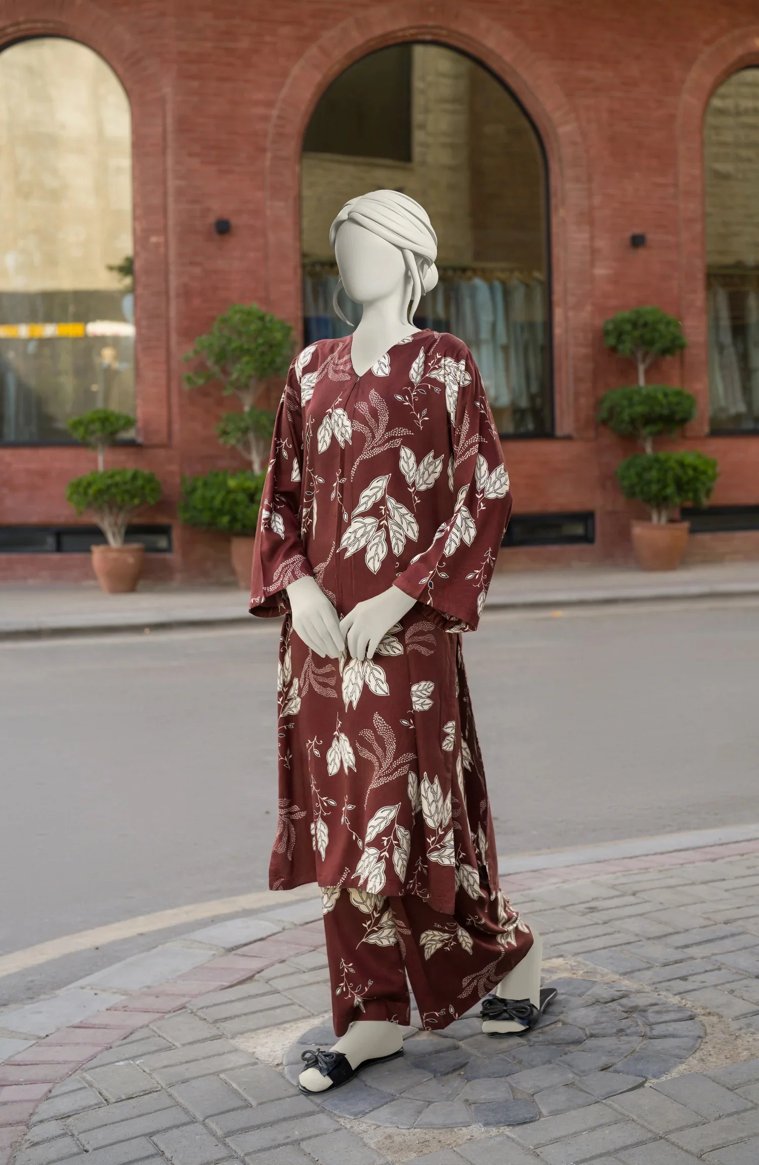 PRINTED VISCOSE STITCHED 2 PIECE - Image 6