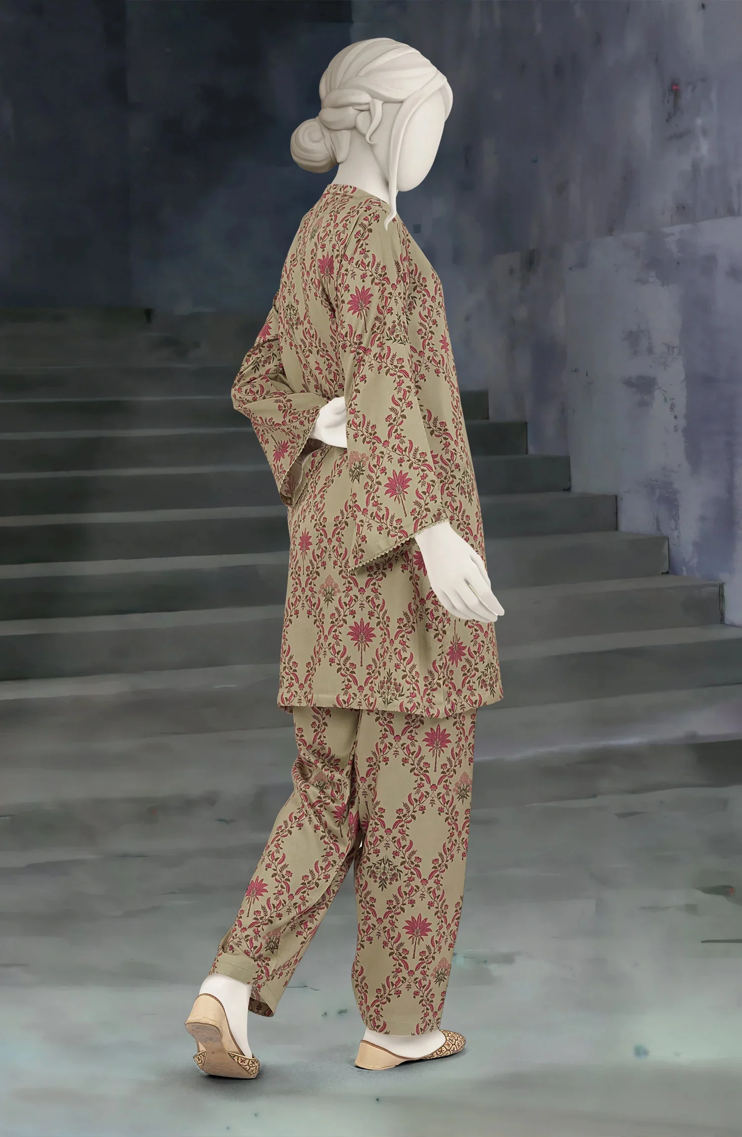 PRINTED VISCOSE STITCHED 2 PIECE - Image 4