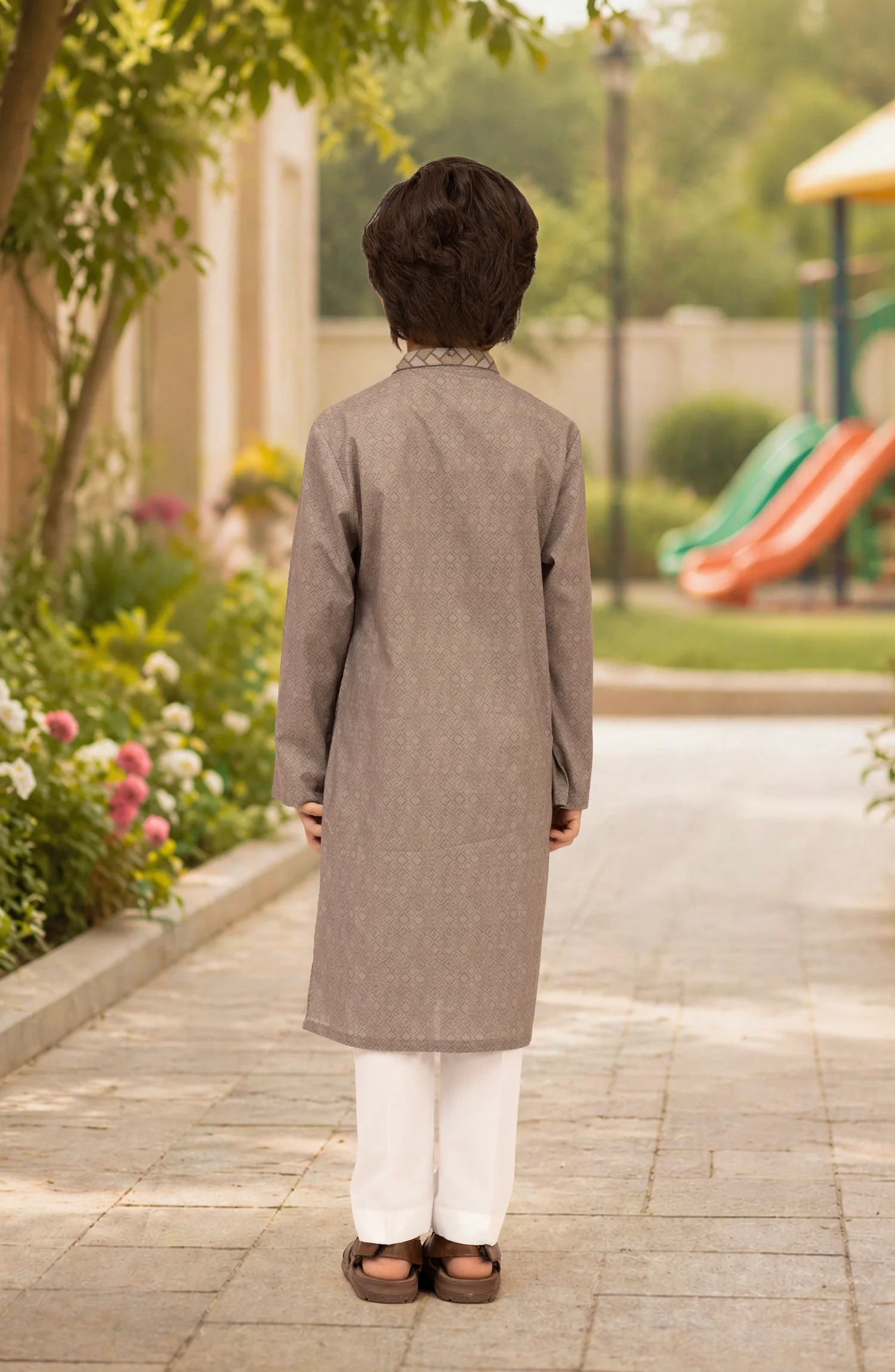 SAND-BROWN BLENDED EMBROIDERED KURTA - Image 5
