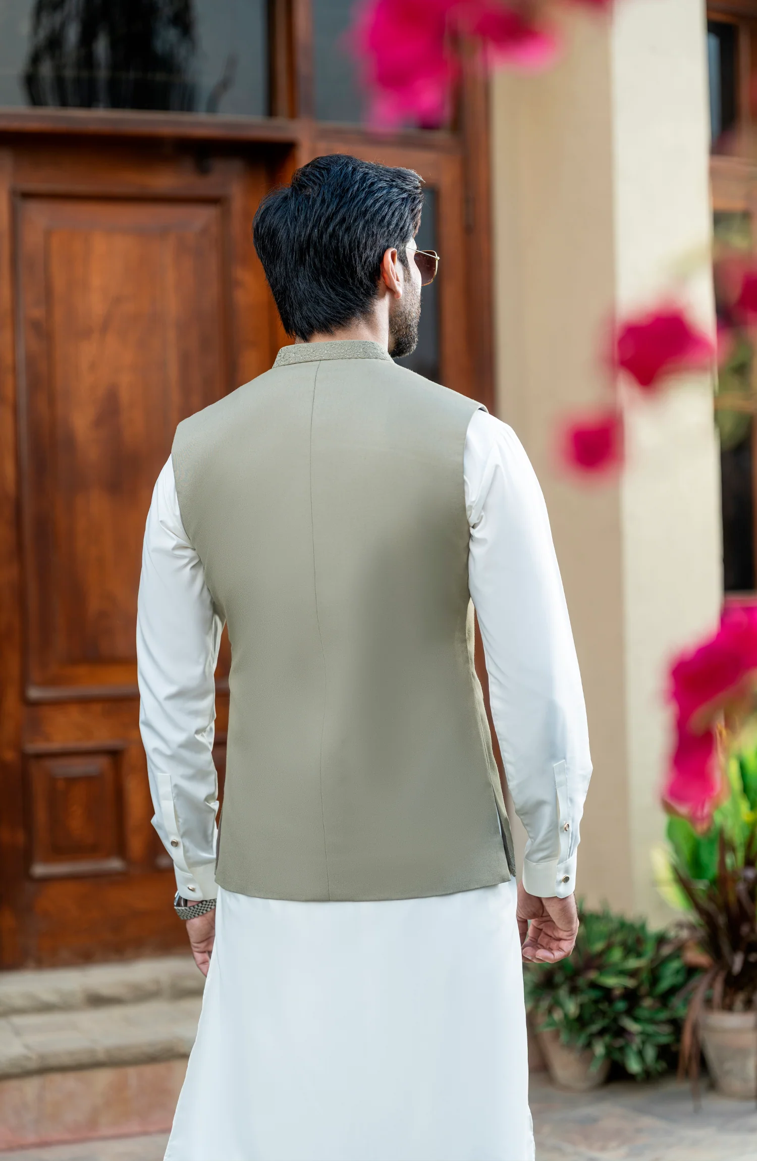 SAND EMBROIDERED BLENDED WAISTCOAT - Image 6