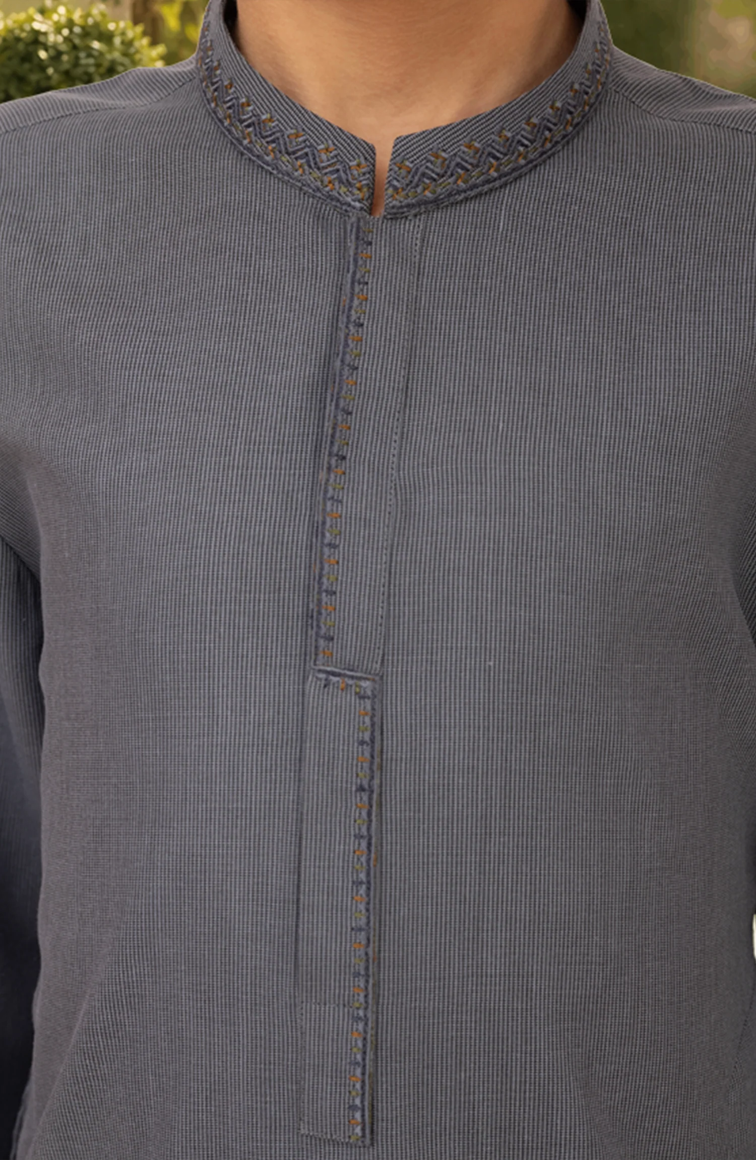 STONE-BLUE BLENDED EMBROIDERED KURTA - Image 2