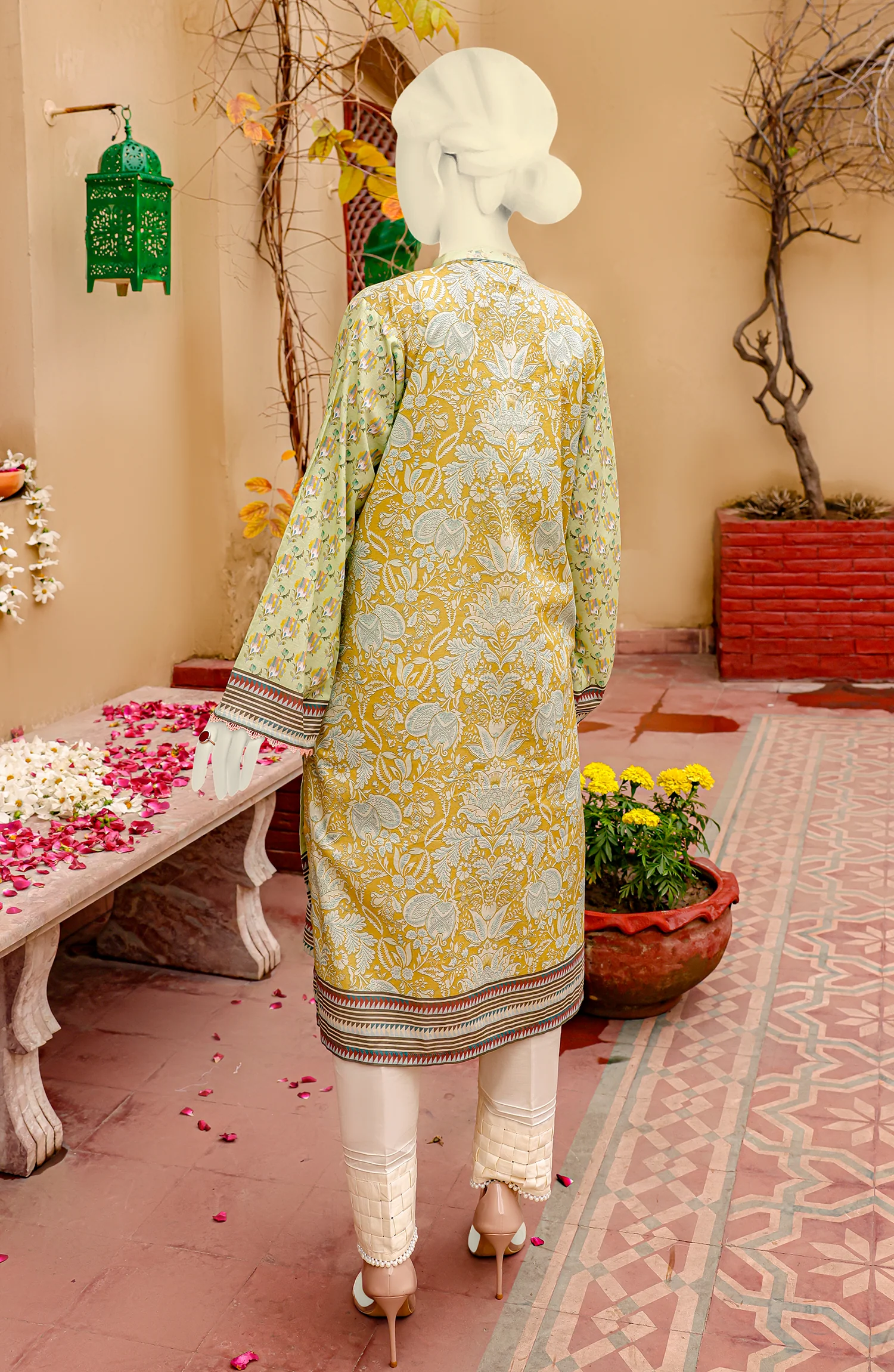 SUMMER'22 DISTORTED BLOCK 1PC STITCHED KURTI - Image 2