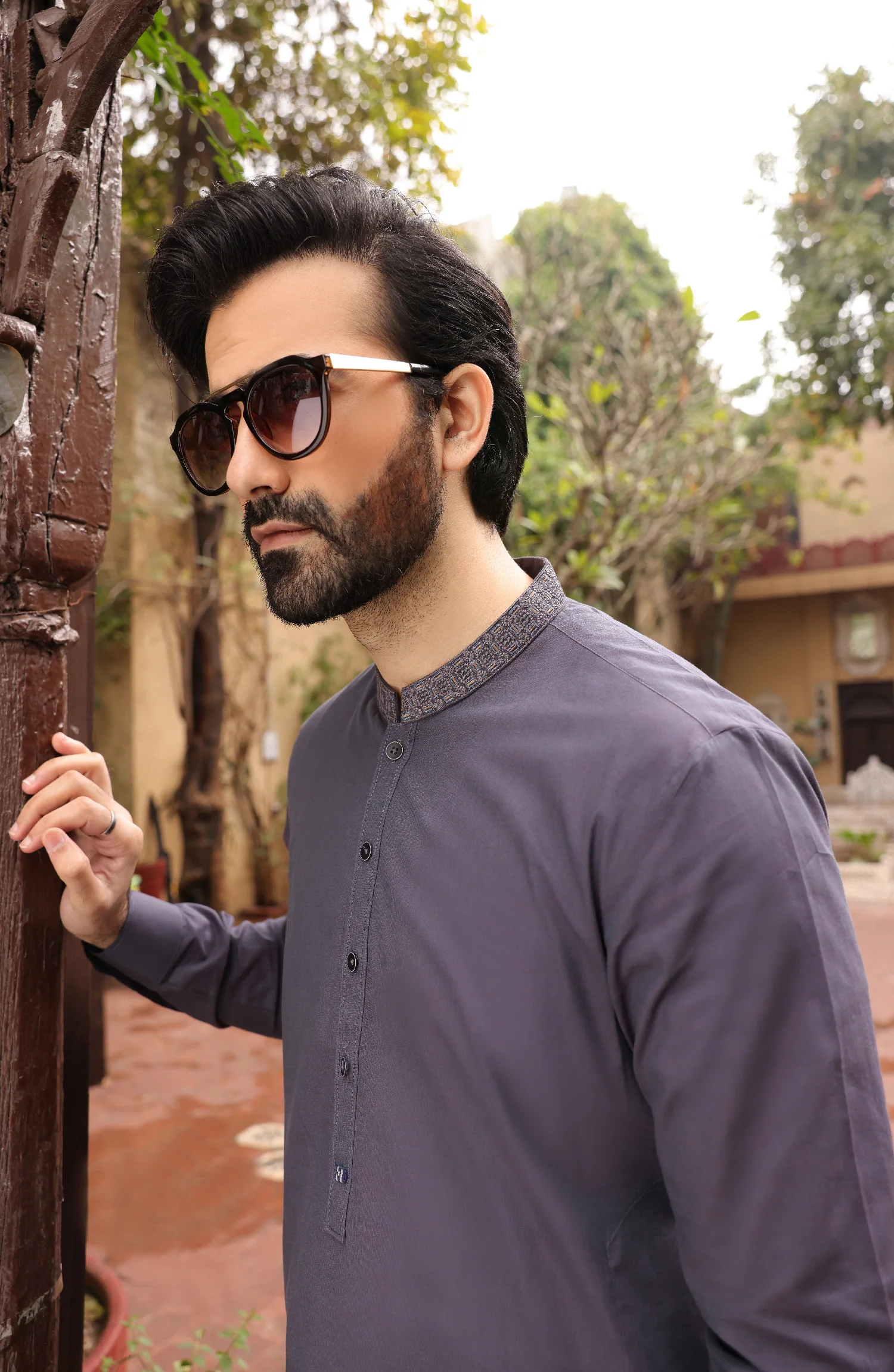 SUMMER'22 MEN CASUAL EMBROIDERY KAMEEZ SHALWAR PURPLE - Image 2