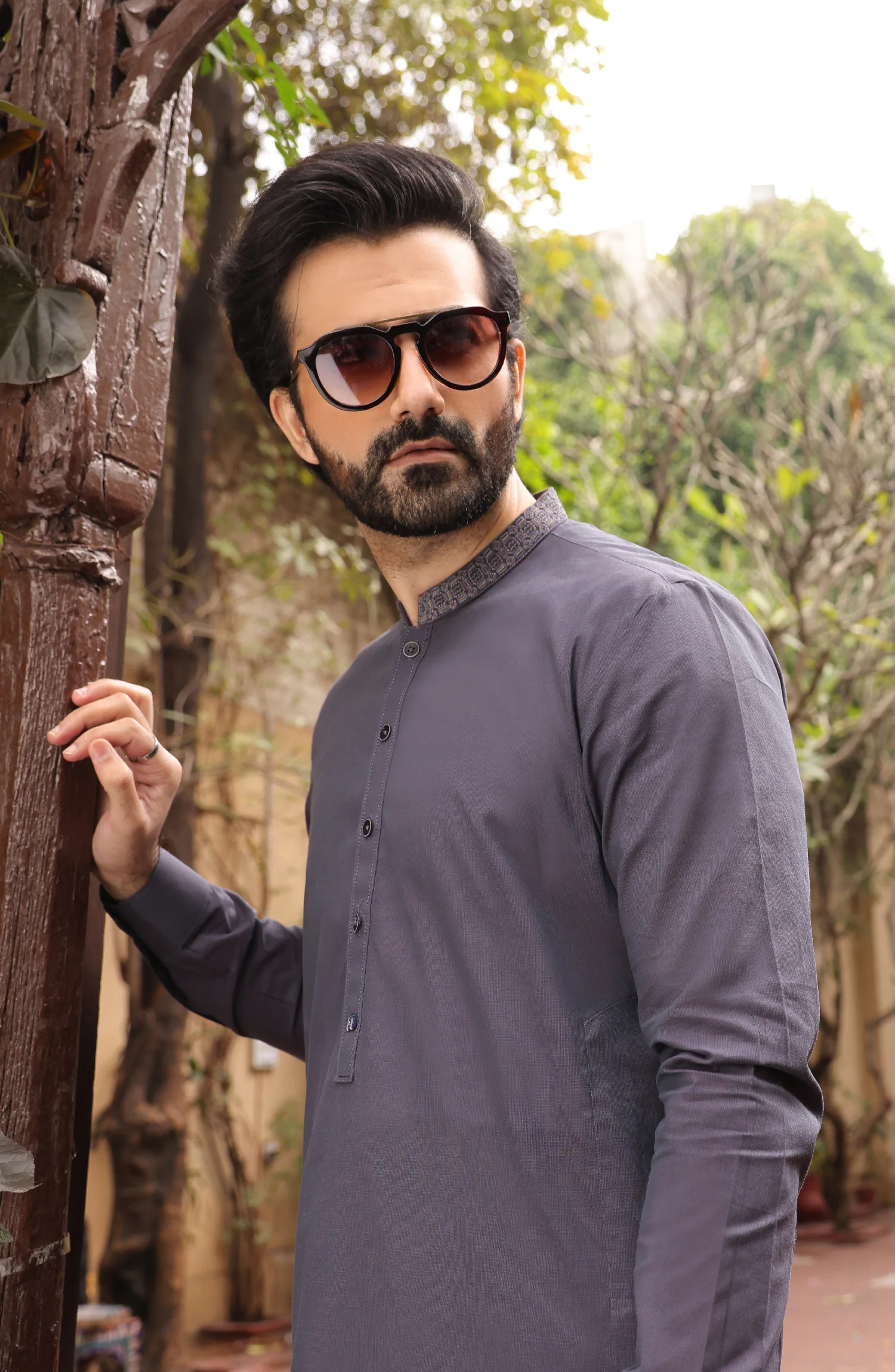 SUMMER'22 MEN CASUAL EMBROIDERY KAMEEZ SHALWAR PURPLE - Image 3